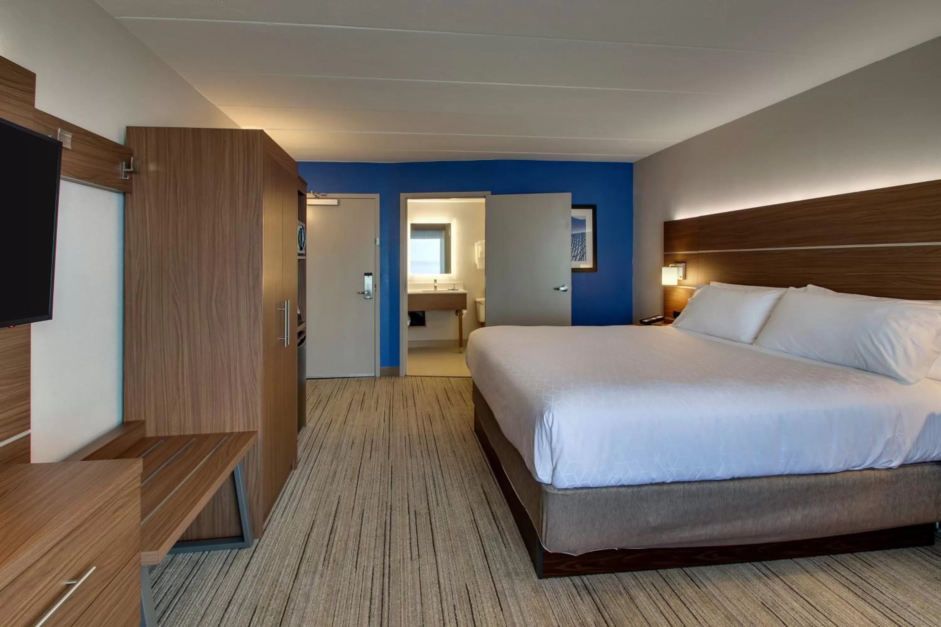 Standard King Room with Bay View  in Holiday Inn Express Atlantic City W Pleasantville by IHG