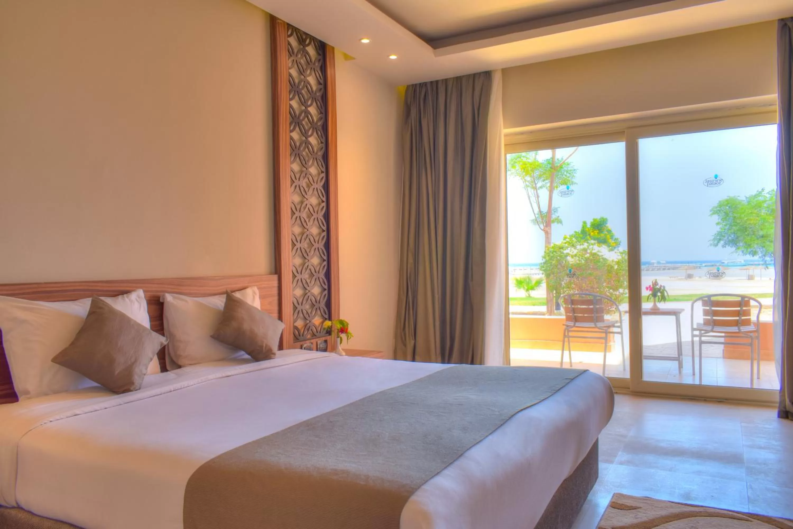 Superior Double or Twin Room with Sea View - single occupancy in Jasmine Palace Resort