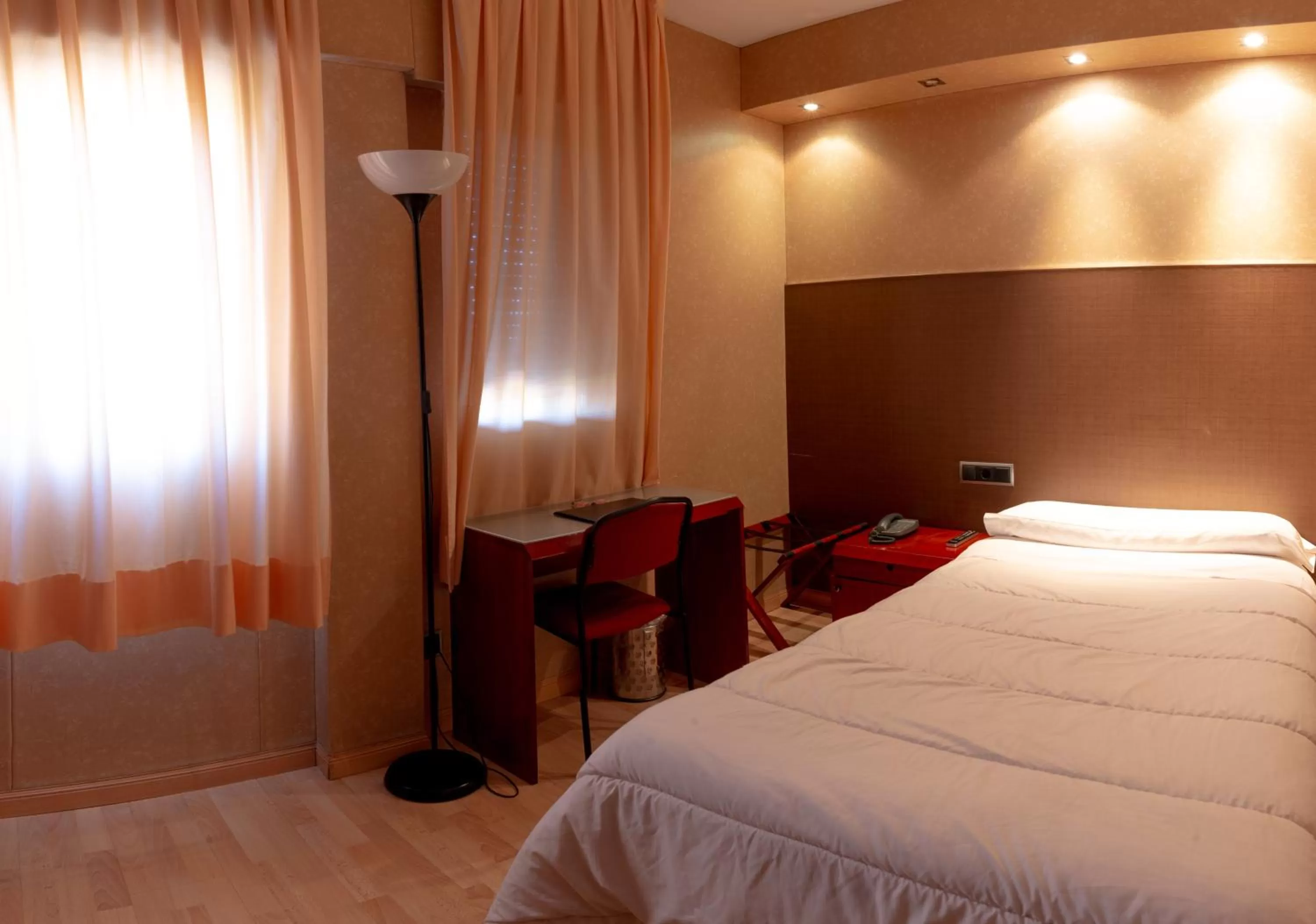 Single Room in Hotel Villa de Barajas