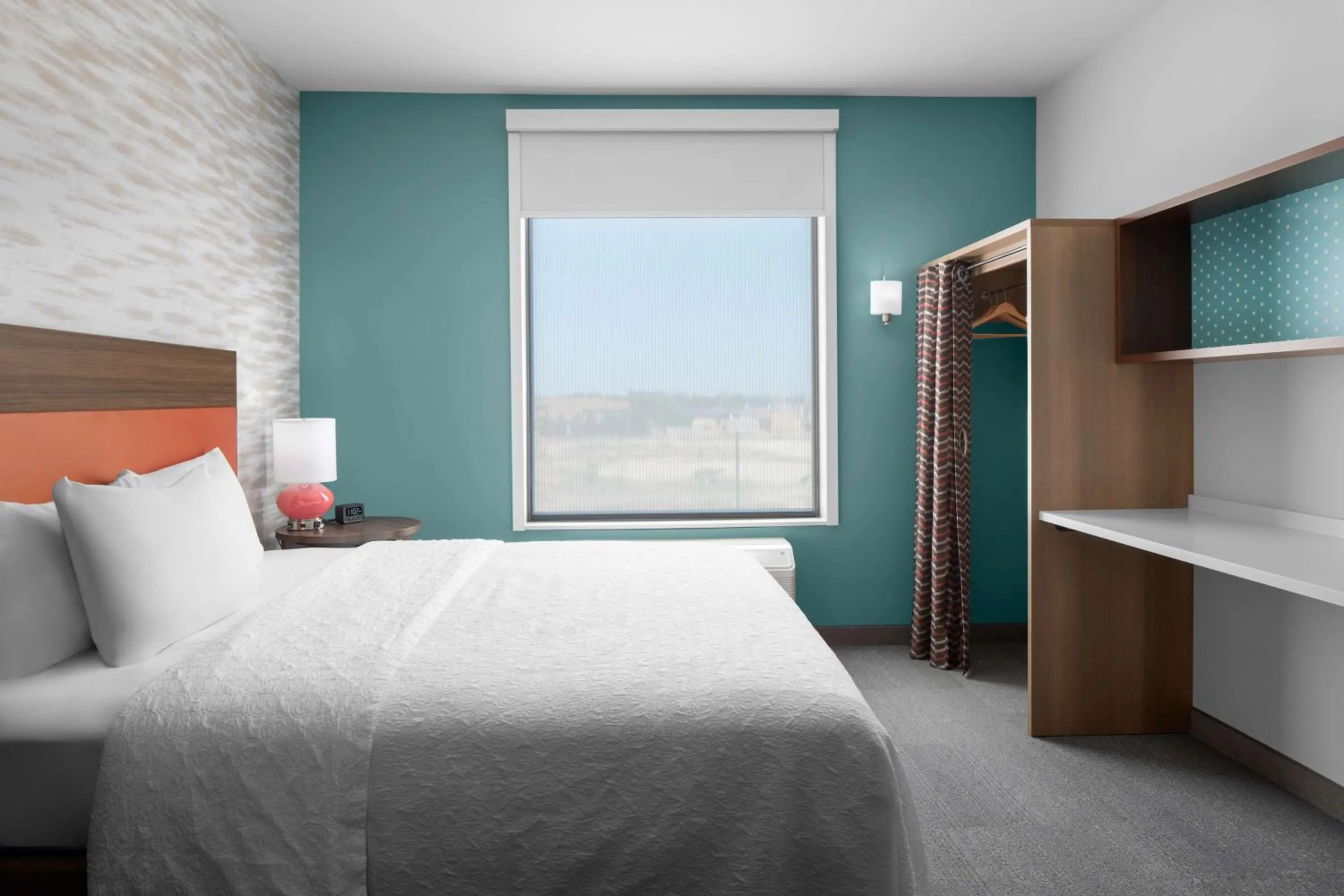 King Studio Suite with Tub - Mobility/Hearing Accessible in Home2 Suites By Hilton Hobbs