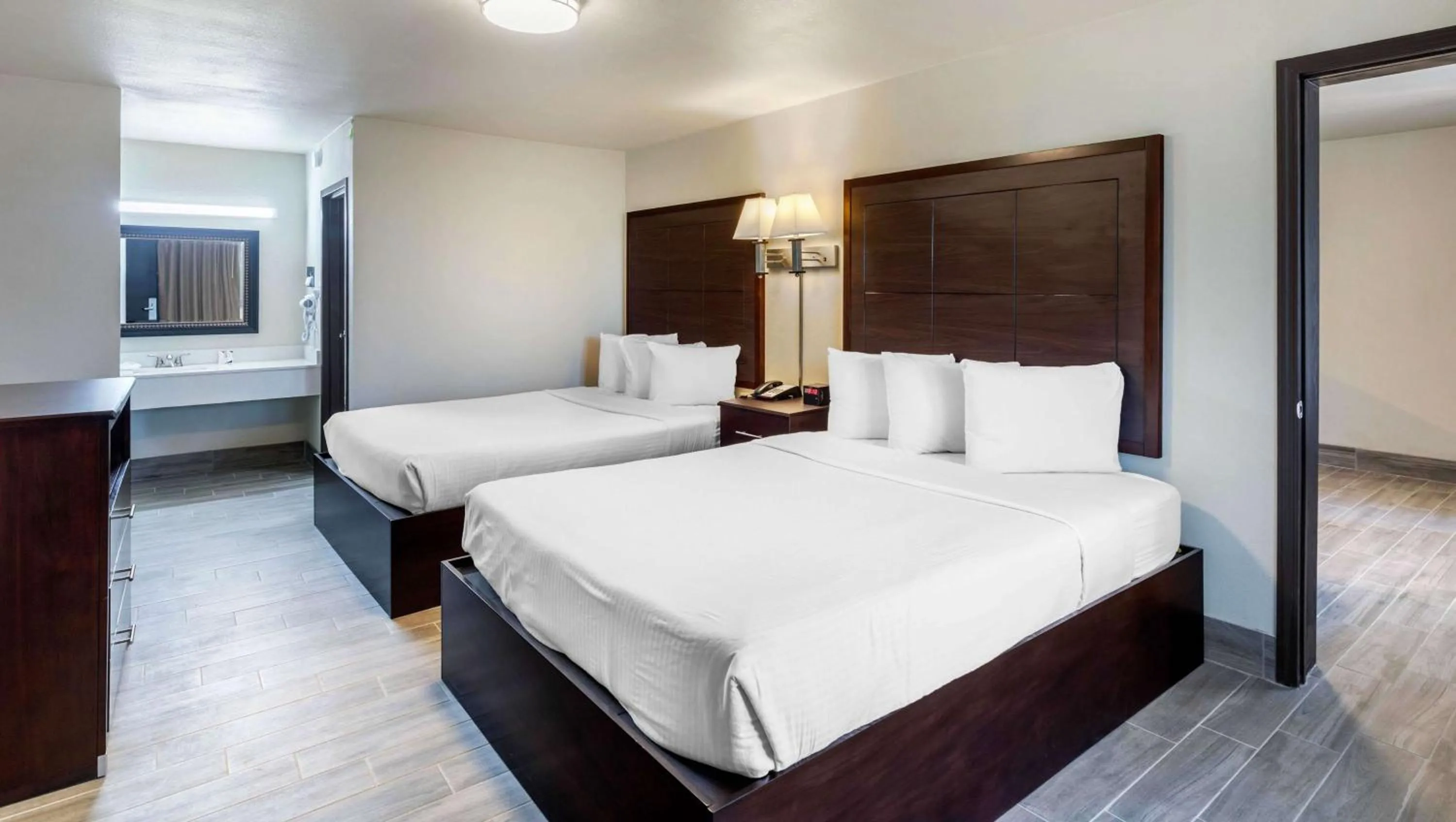 Family Studio in Magnuson Grand Hotel and Conference Center Tyler