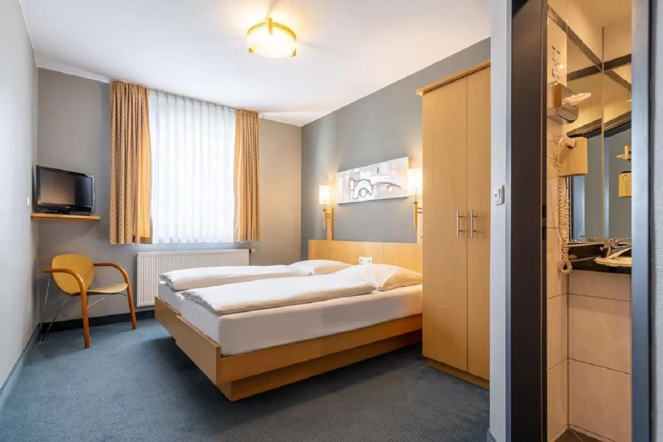 Double Room in Trip Inn Hotel Conti
