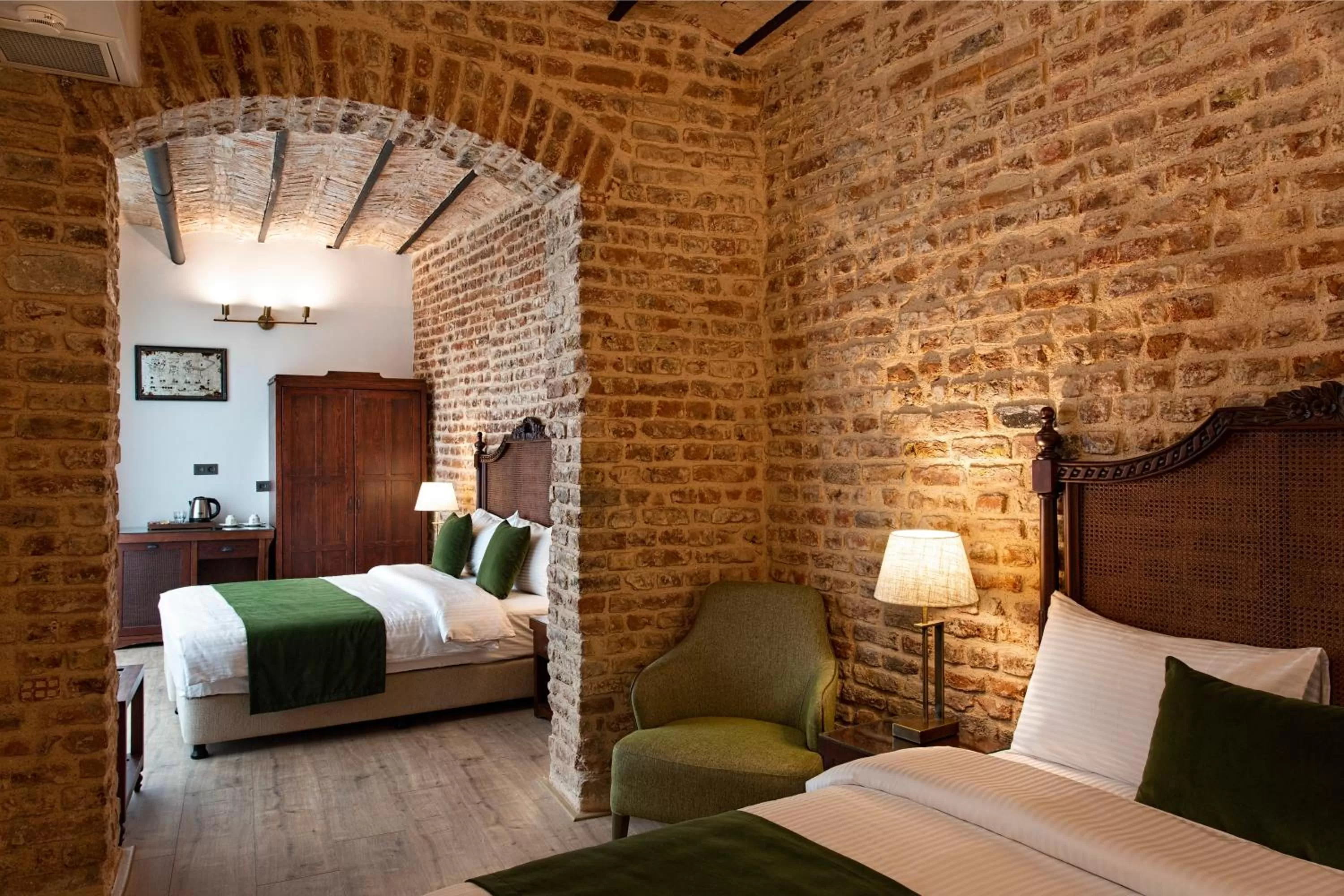 Family Room - No Window in Mest Hotel Istanbul Sirkeci