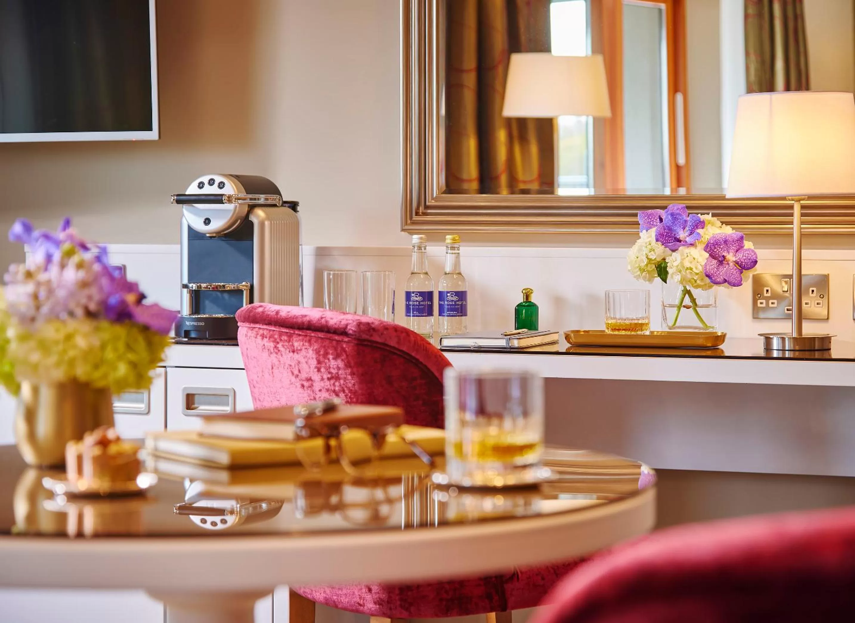 Executive Twin Room in The Rose Hotel