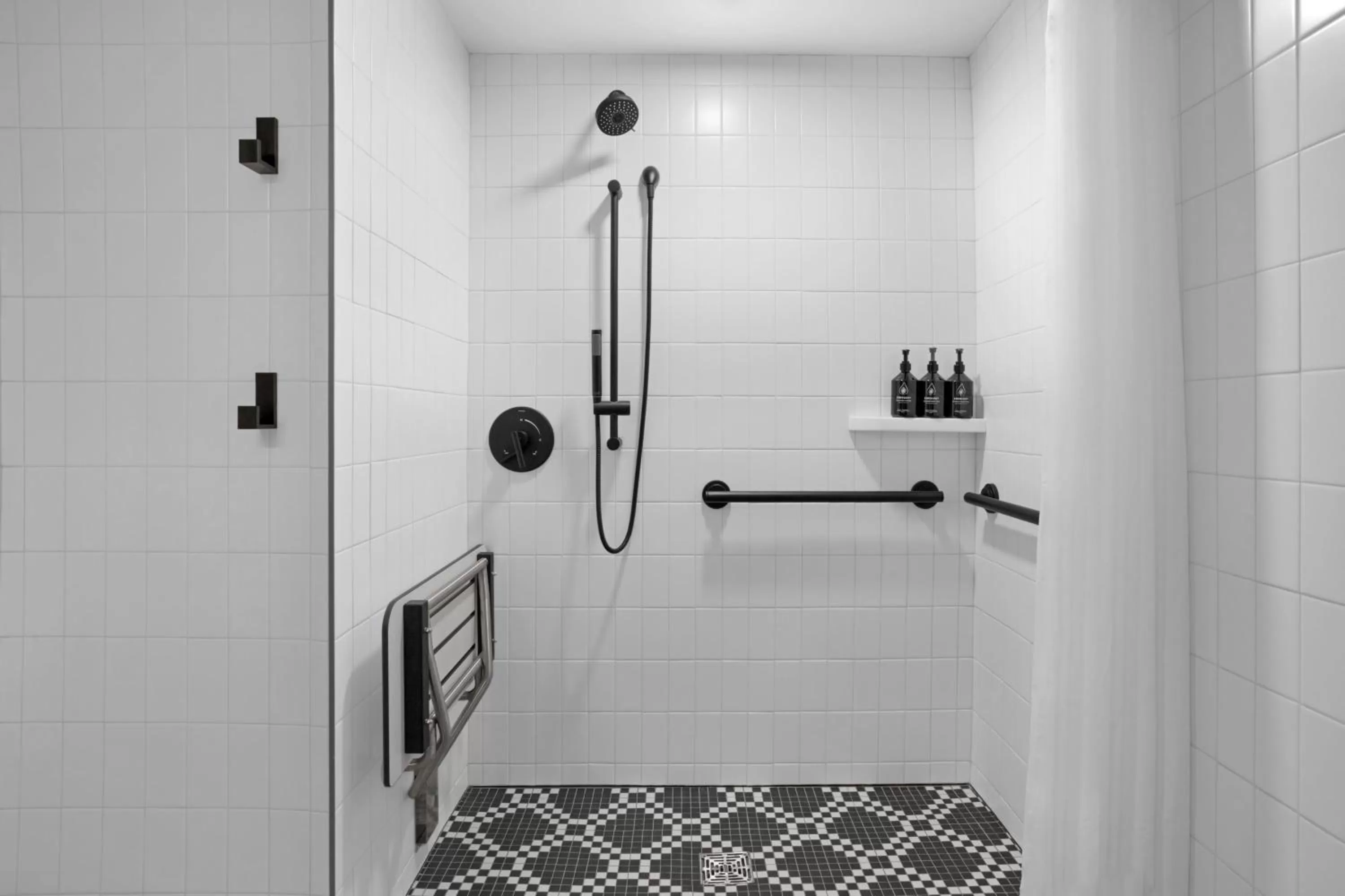 Standard King Room with Mobility Accessible Roll-In Shower in Hotel Indigo - Minneapolis Downtown by IHG