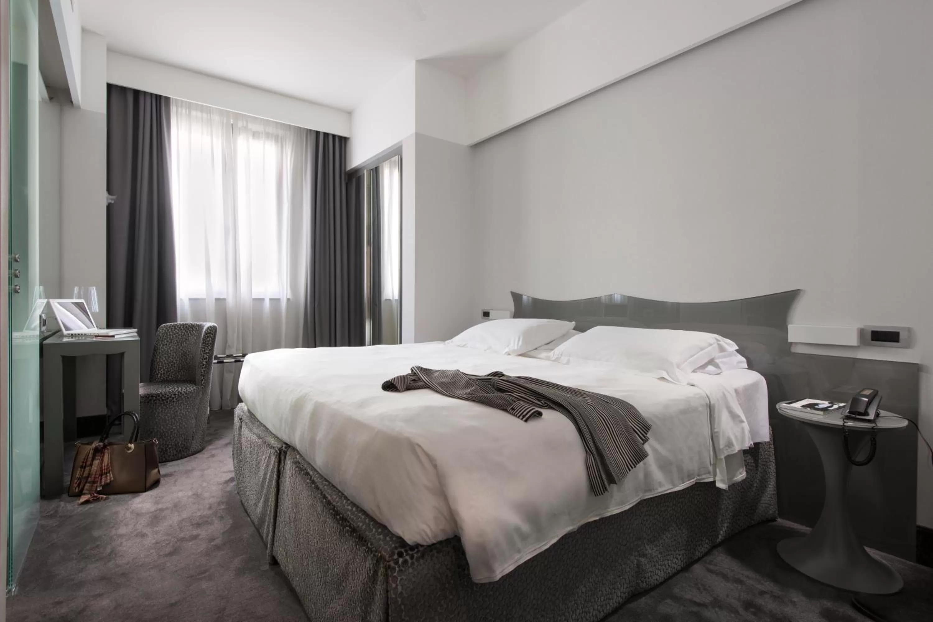 Superior Double or Twin Room with Extra Bed in Hotel Berna
