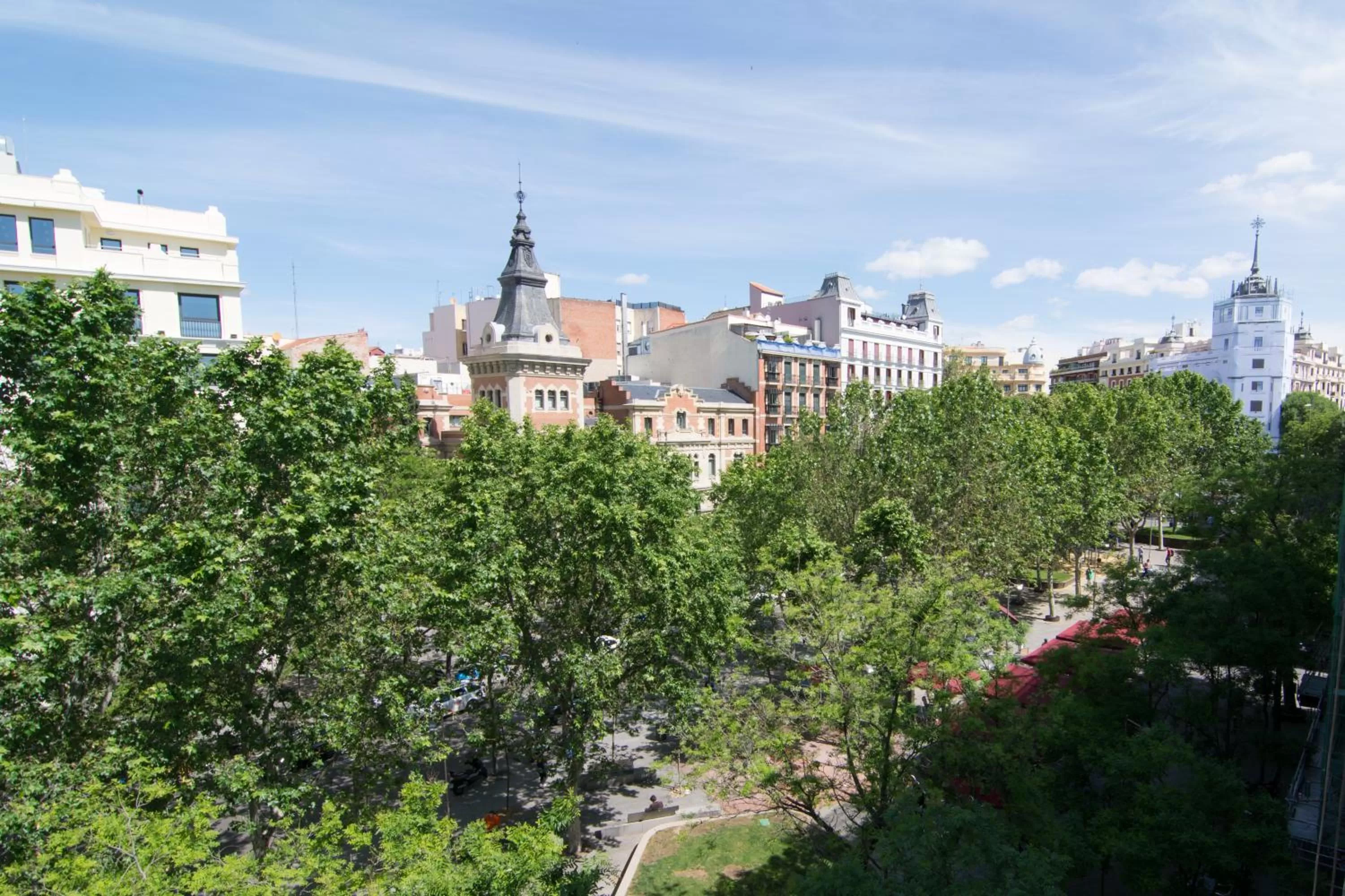 Double Superior Room with views and Balcony in Petit Palace Santa Bárbara