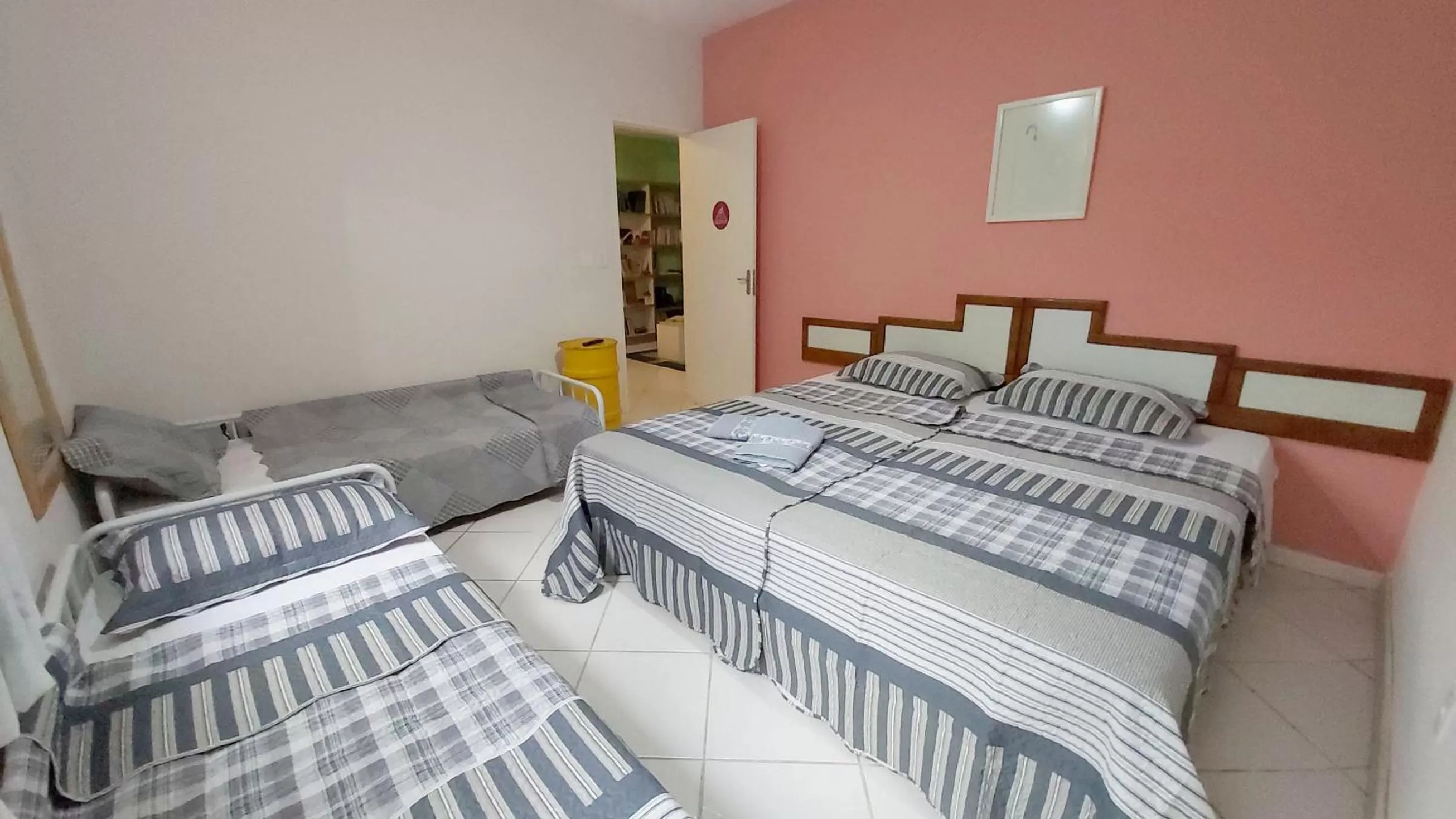 Family Suite - single occupancy in A Casa Morro do Moreno