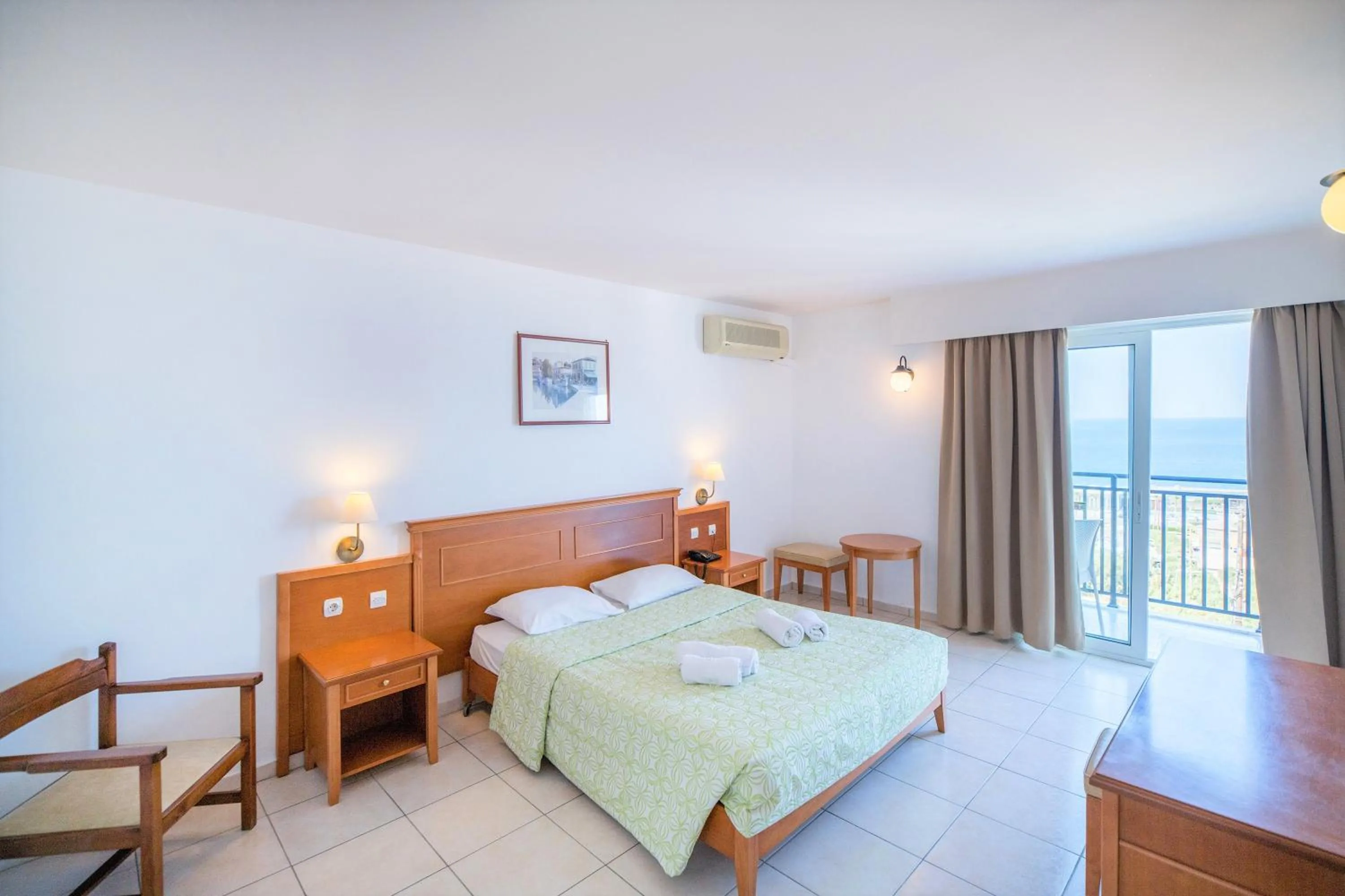 Double or Twin Room with Sea View	 in Semiramis Village Hotel