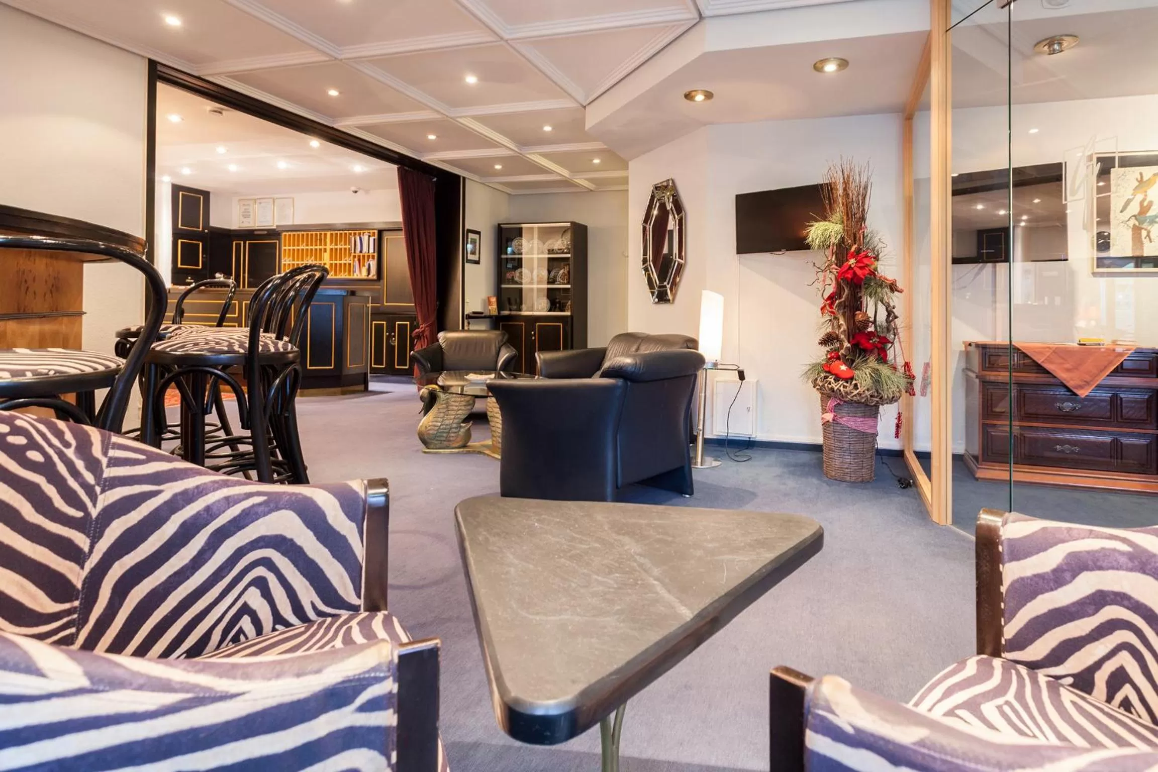 Lounge or bar in Centro Hotel Goya Wolfsburg City, Trademark Collection by Wyndham