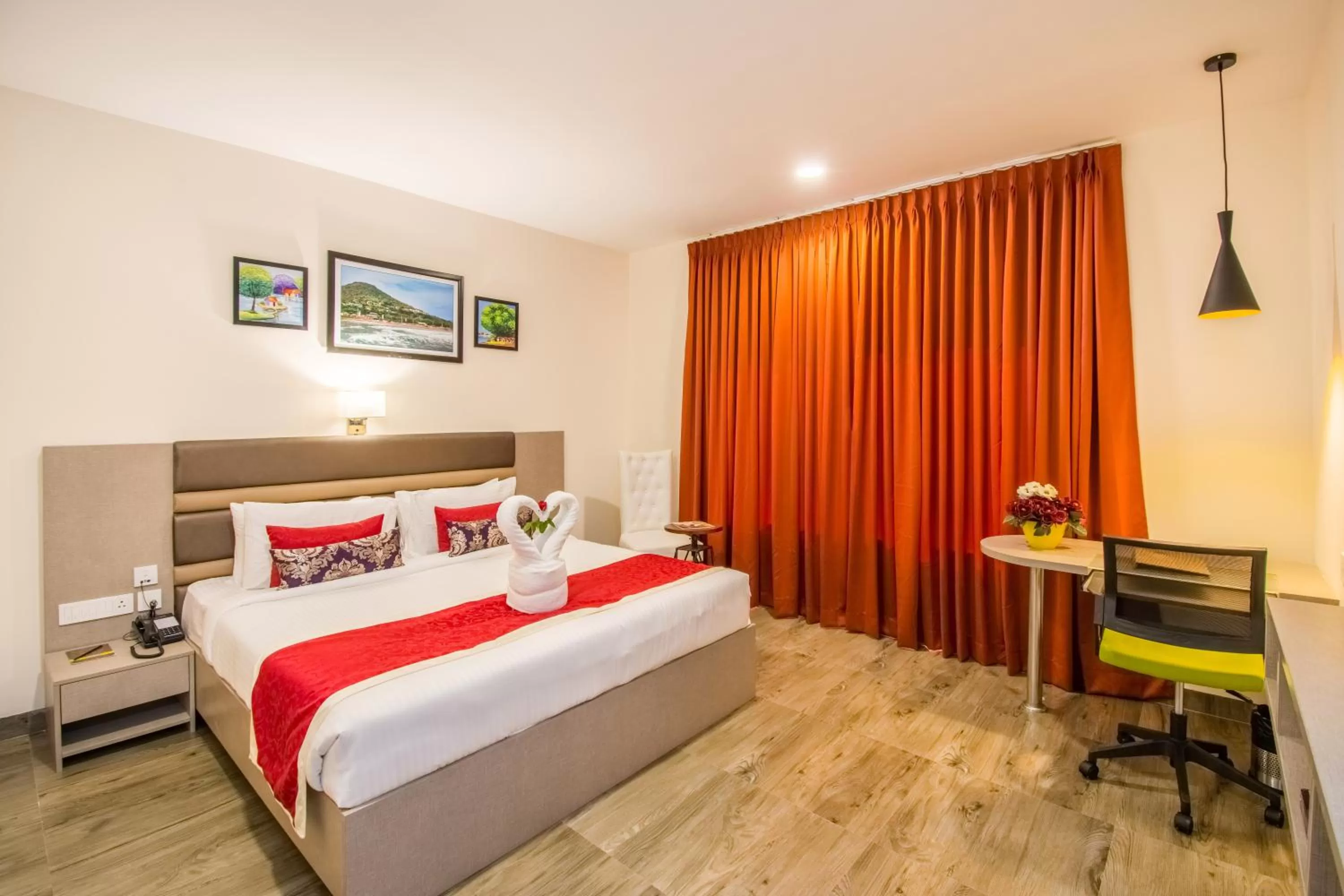 Deluxe Double Room - single occupancy in Mantris Hotel