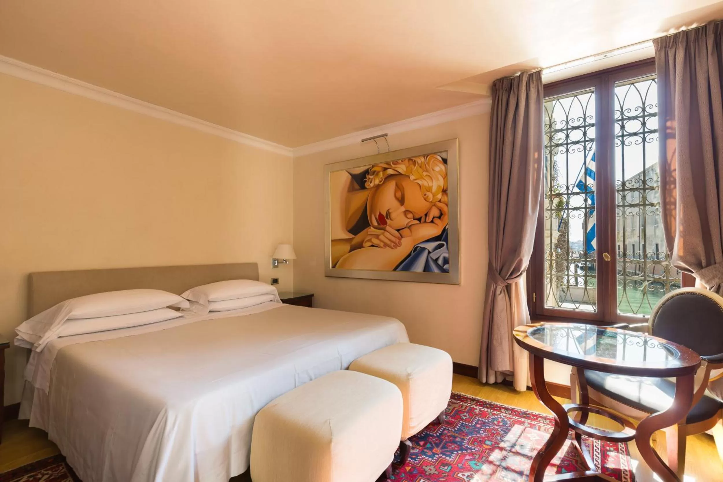 Junior Suite with Canal View in Hotel Liassidi Palace