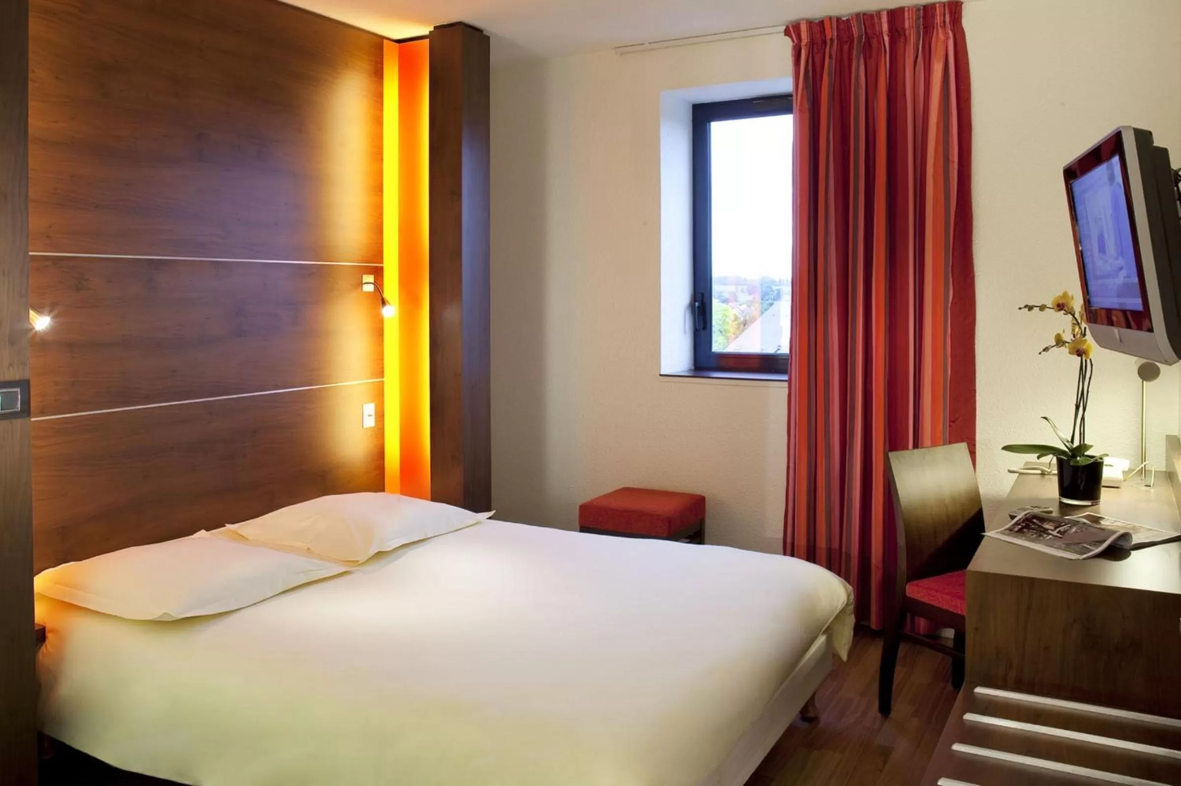 Comfort Double Room in Oceania Rennes