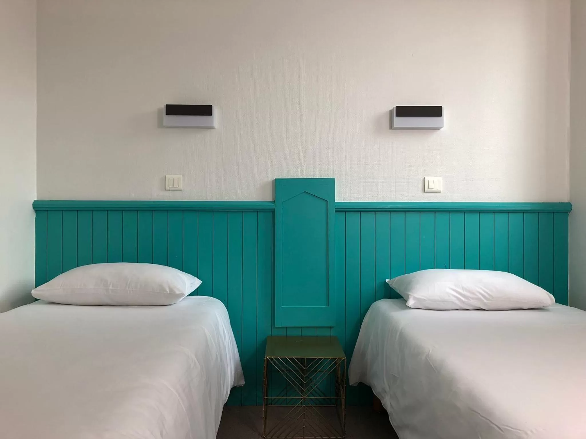 Twin Room in HALT HOTEL - Choisissez l'Hôtellerie Indépendante