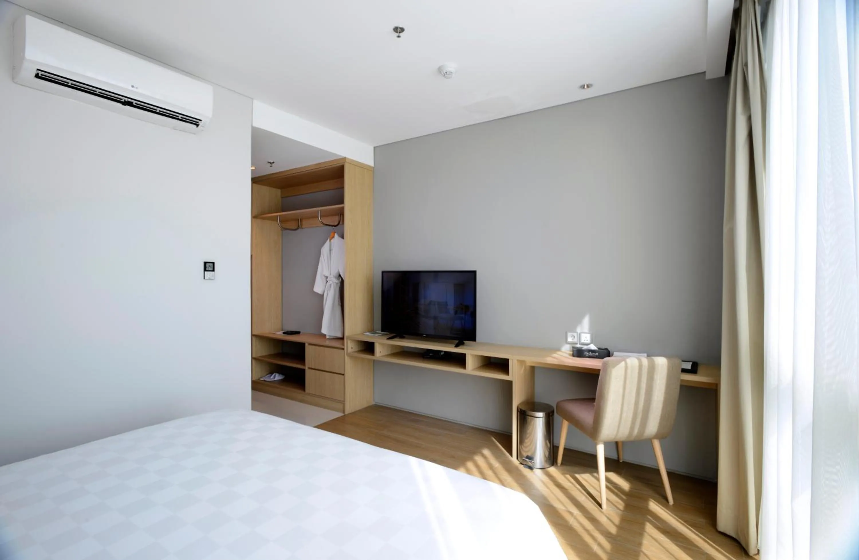 Studio Splendid King in Midtown Residence Surabaya