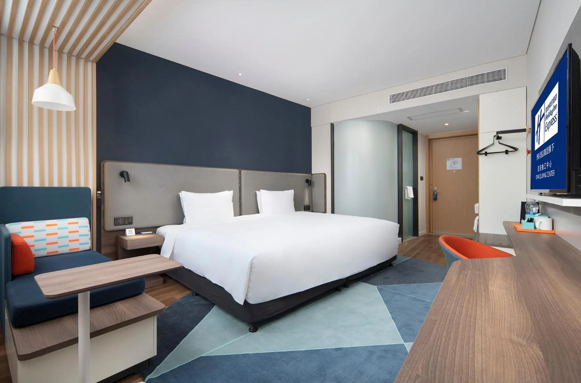 Standard Super King Room - Extra Floor Space in Holiday Inn Express Xi'an Qujiang Center by IHG
