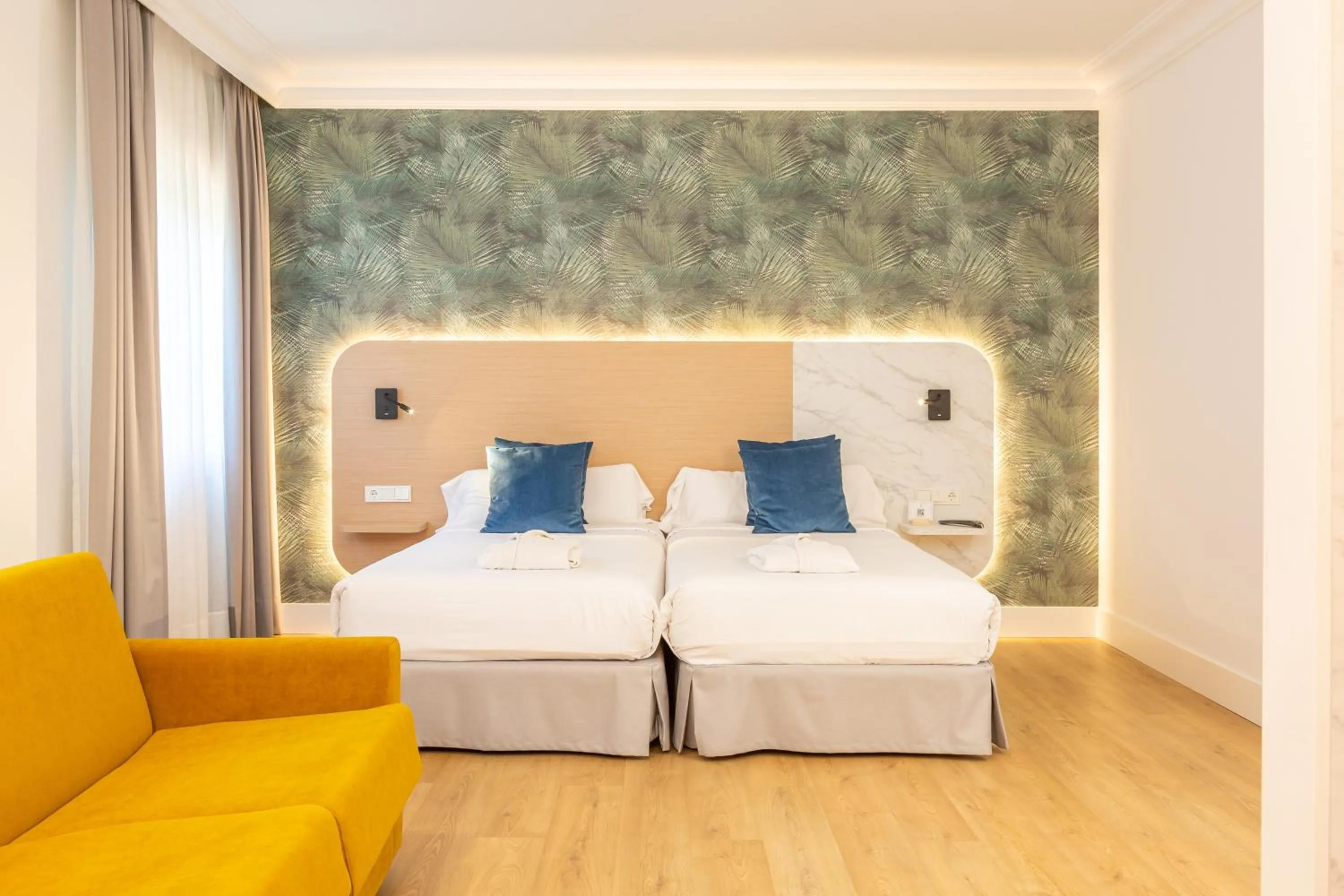 Basic Triple Room in Talaso Atlántico