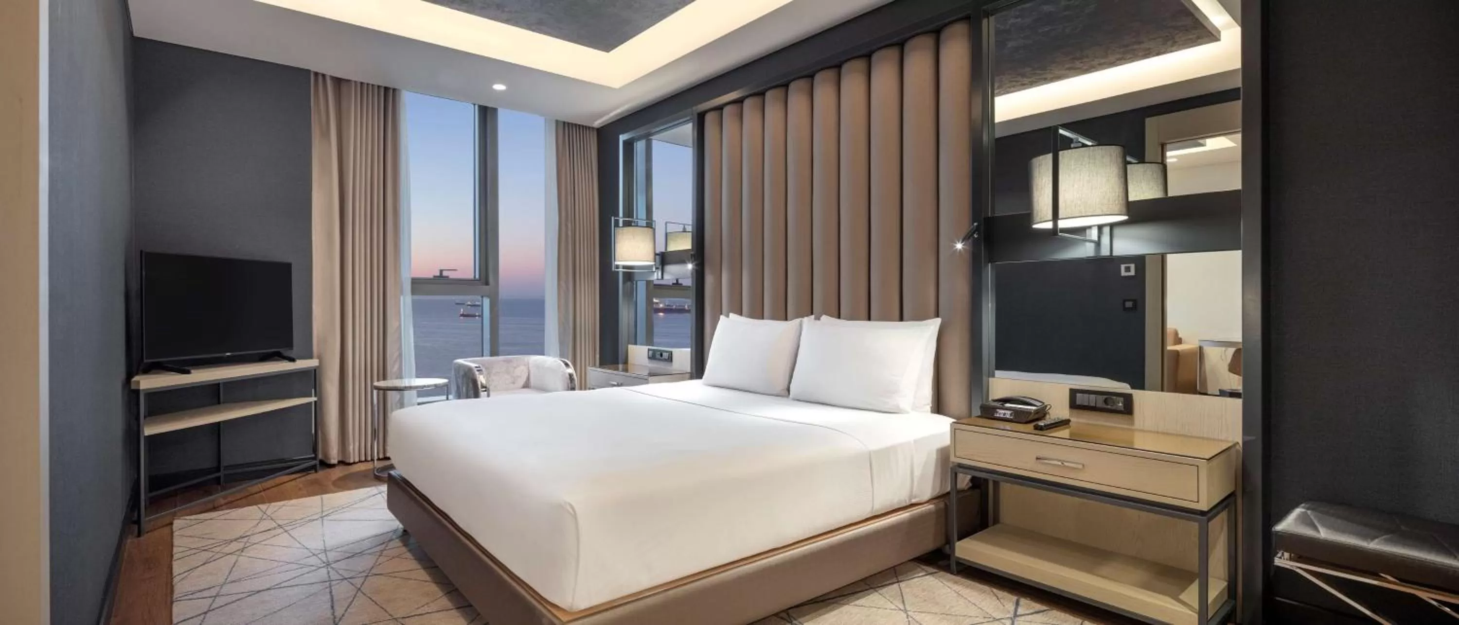 One-Bedroom Suite with Sea View in Hilton Istanbul Bakirkoy
