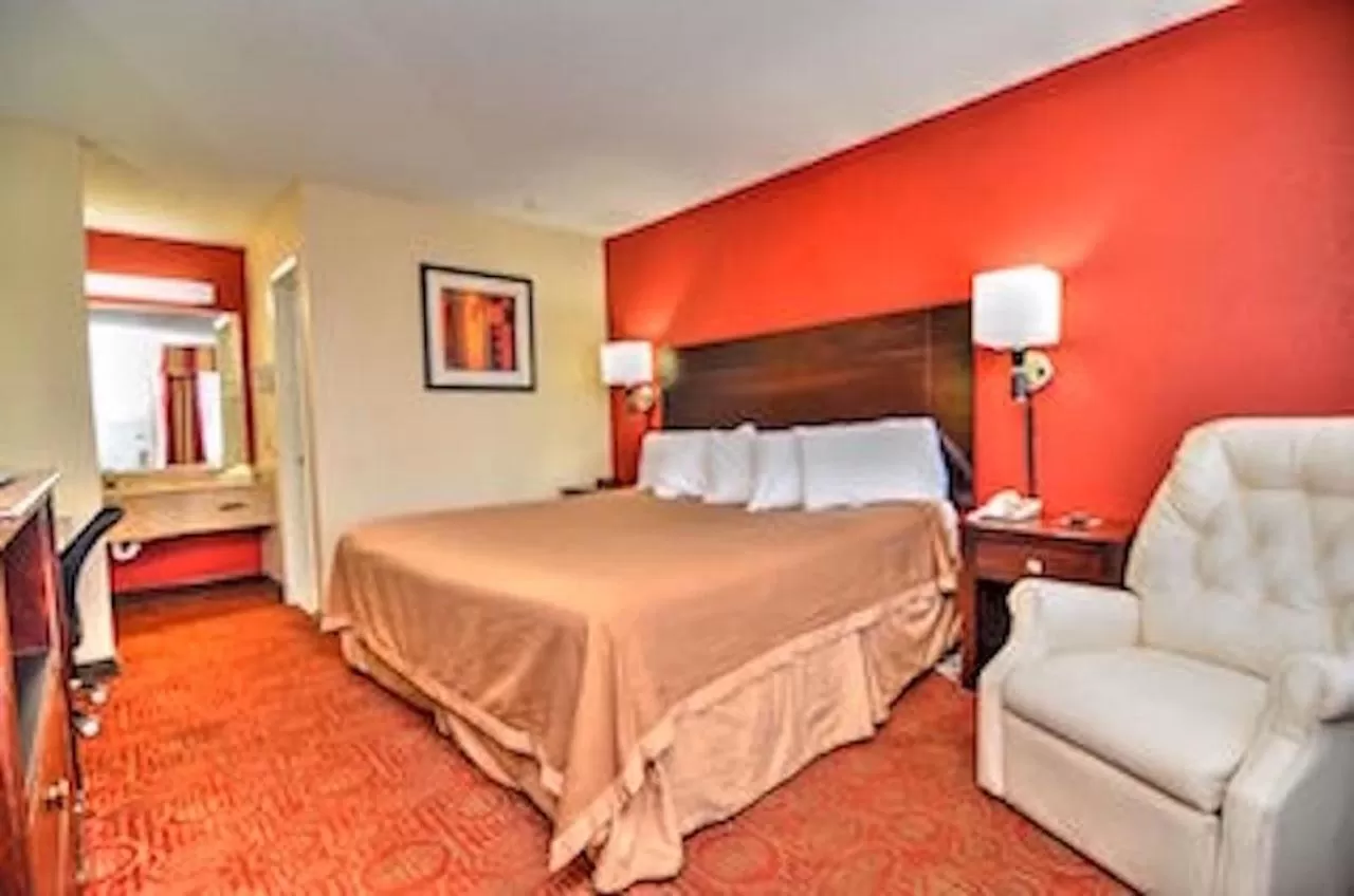 King Room in Sunset Inn