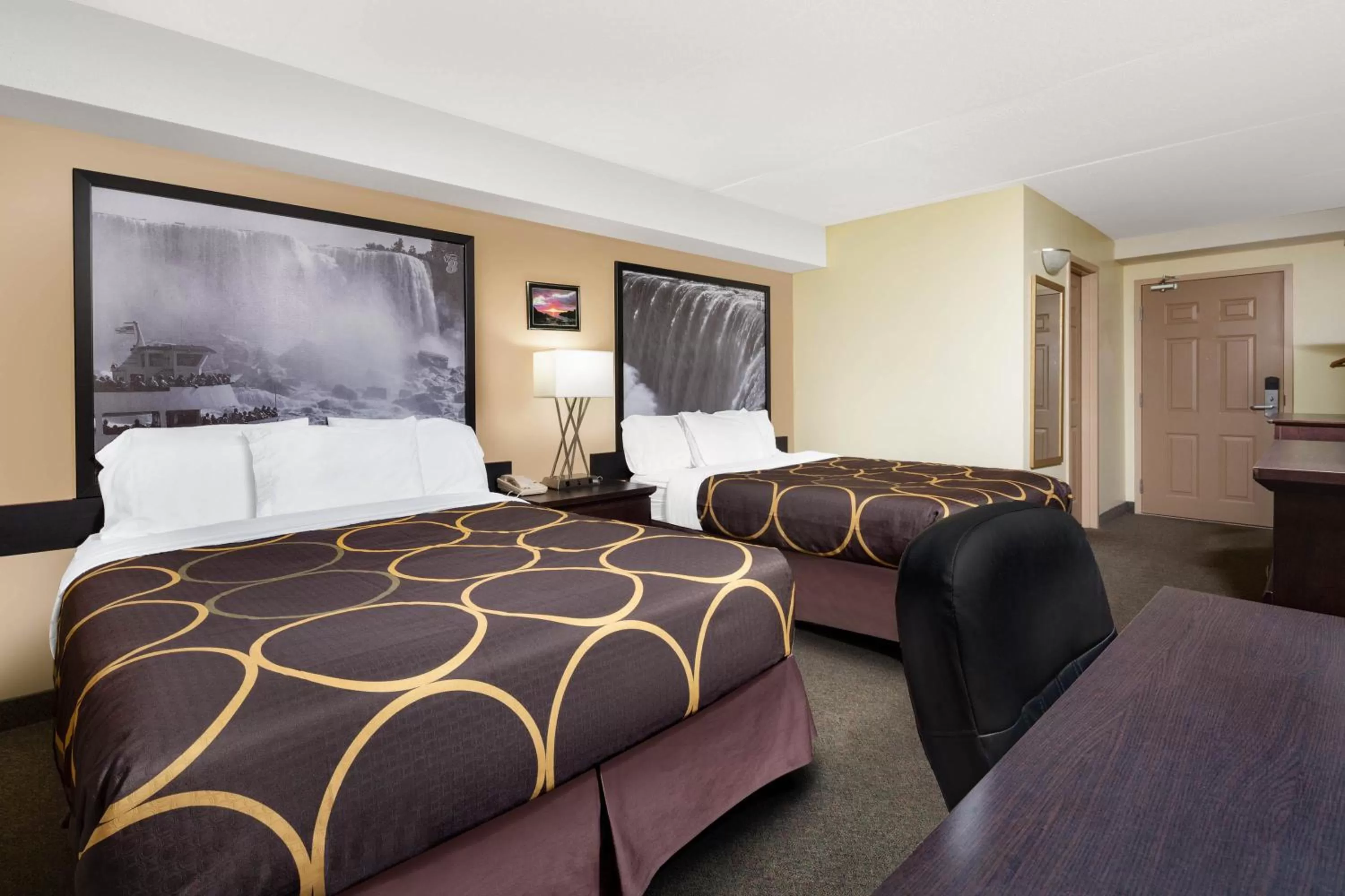 Queen Room with Two Queen Beds - Non-Smoking in Super 8 by Wyndham Niagara Falls by the Falls