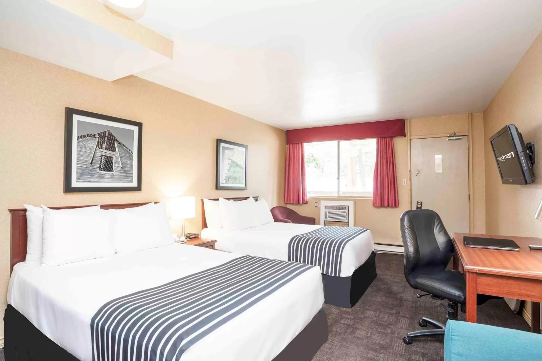 Standard Room, 2 Double Beds in Sandman Inn Princeton