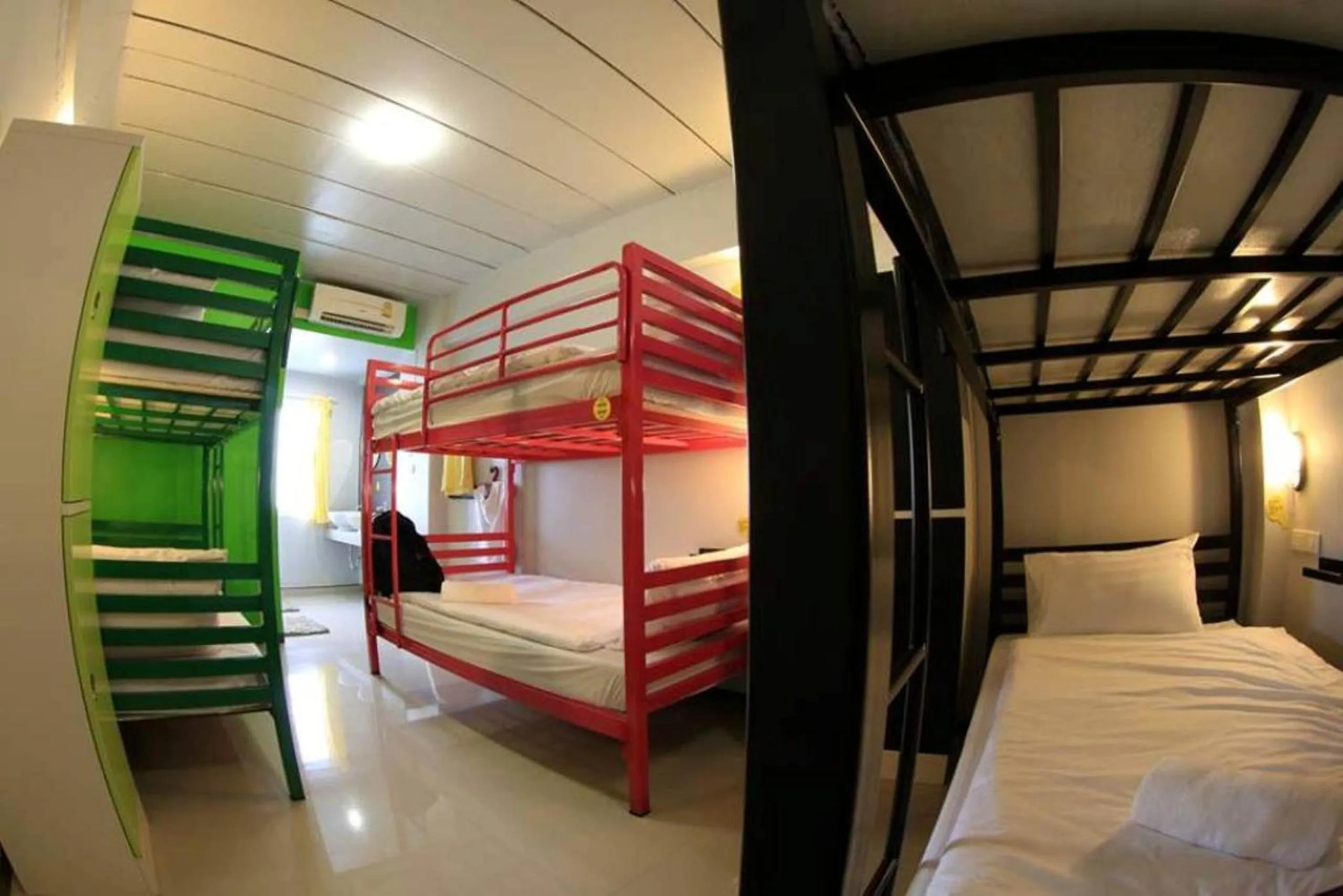 Bed in S1hostel Bangkok