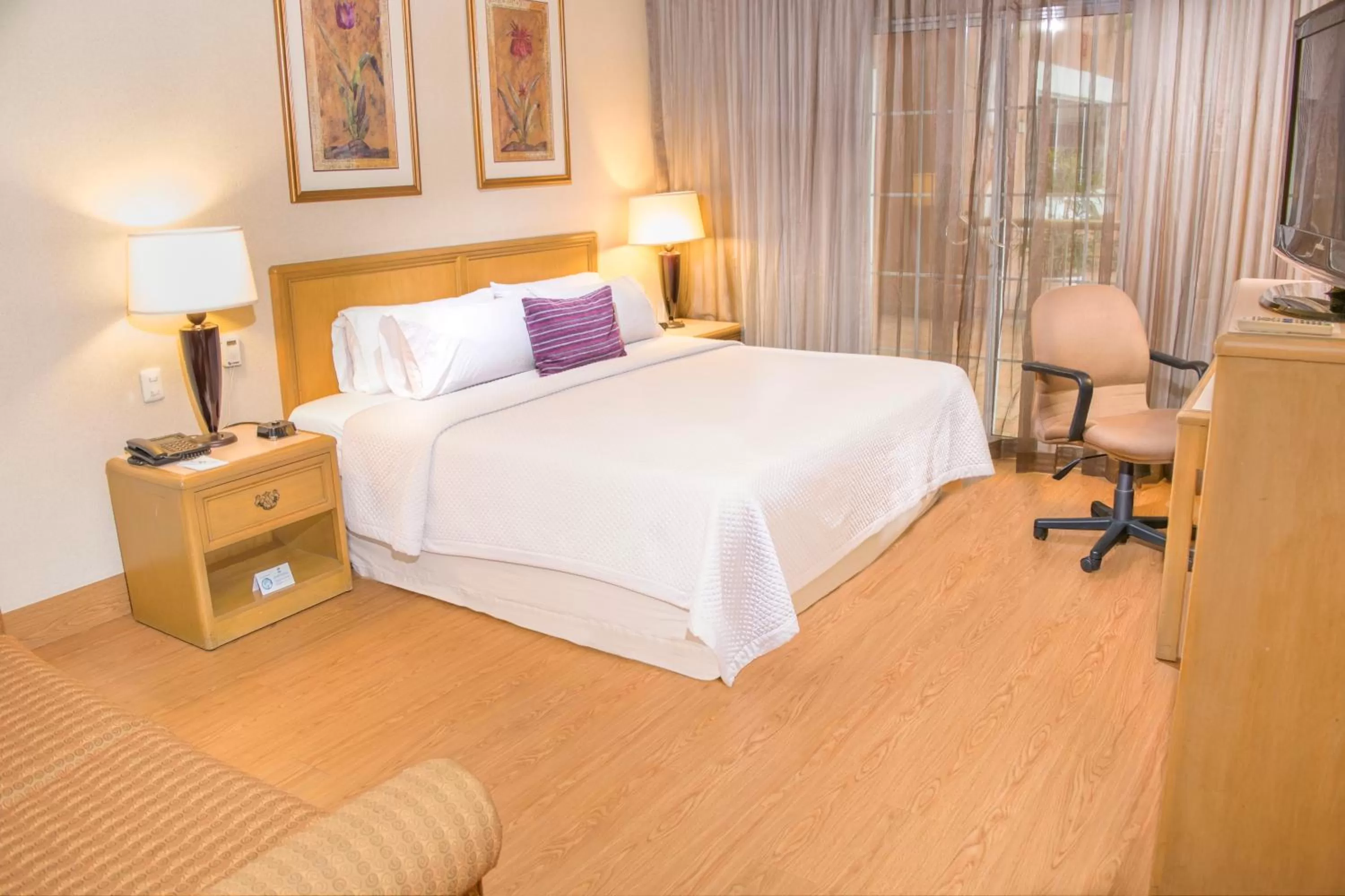 King Room - Non-Smoking in iStay Hotel Ciudad Victoria