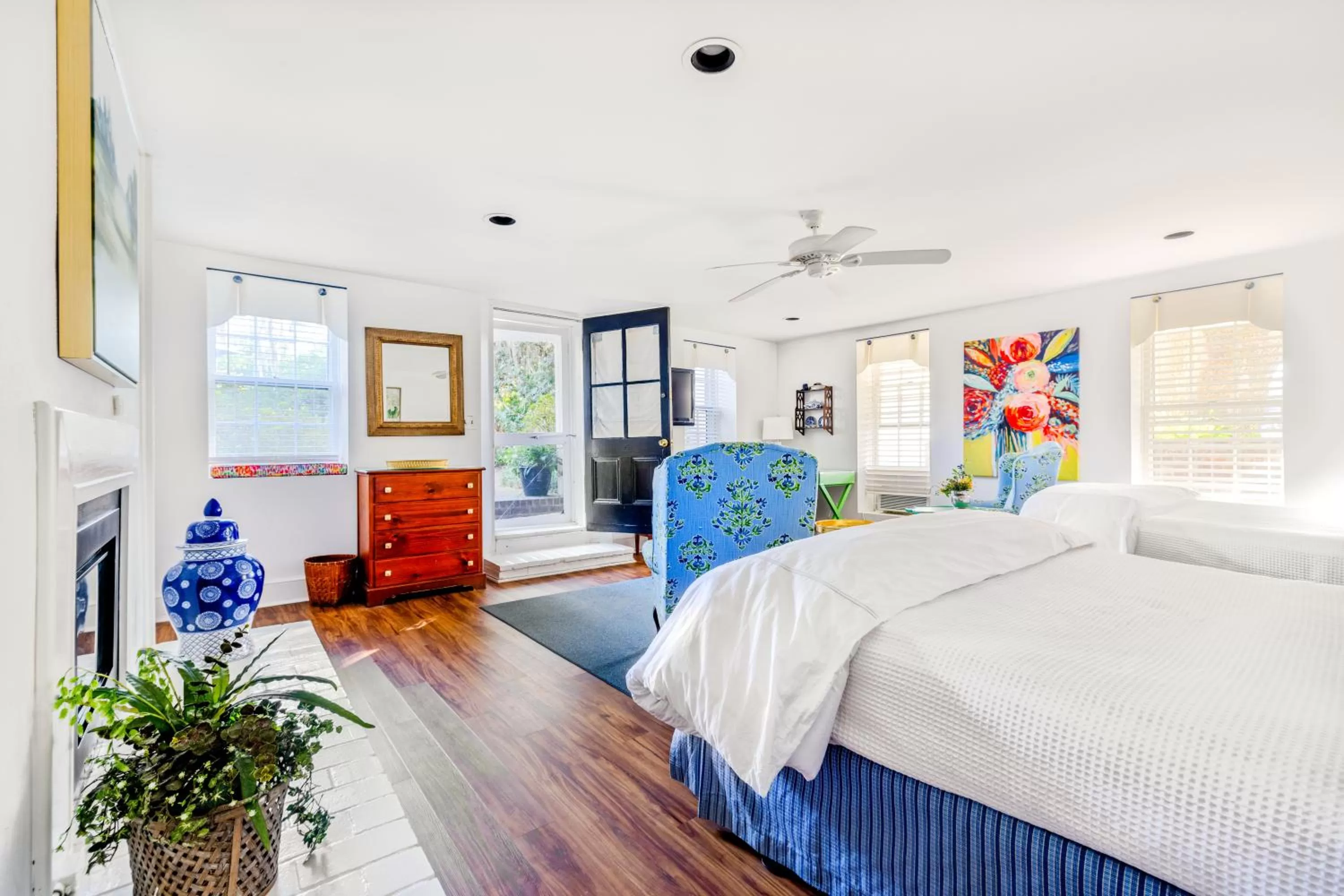 Room 7 in Rhett House