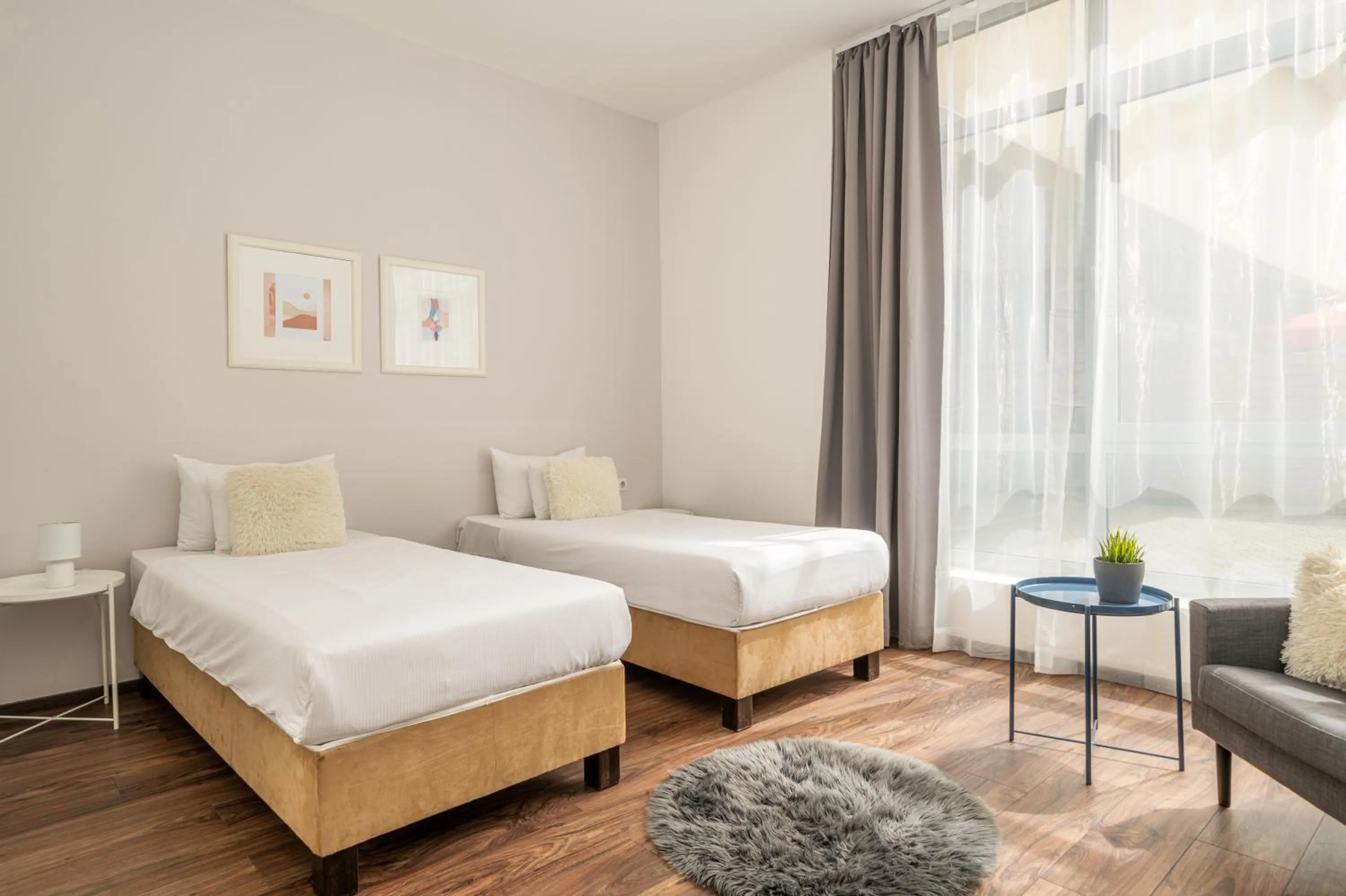 Standard Studio - single occupancy in Vagabond Downtown