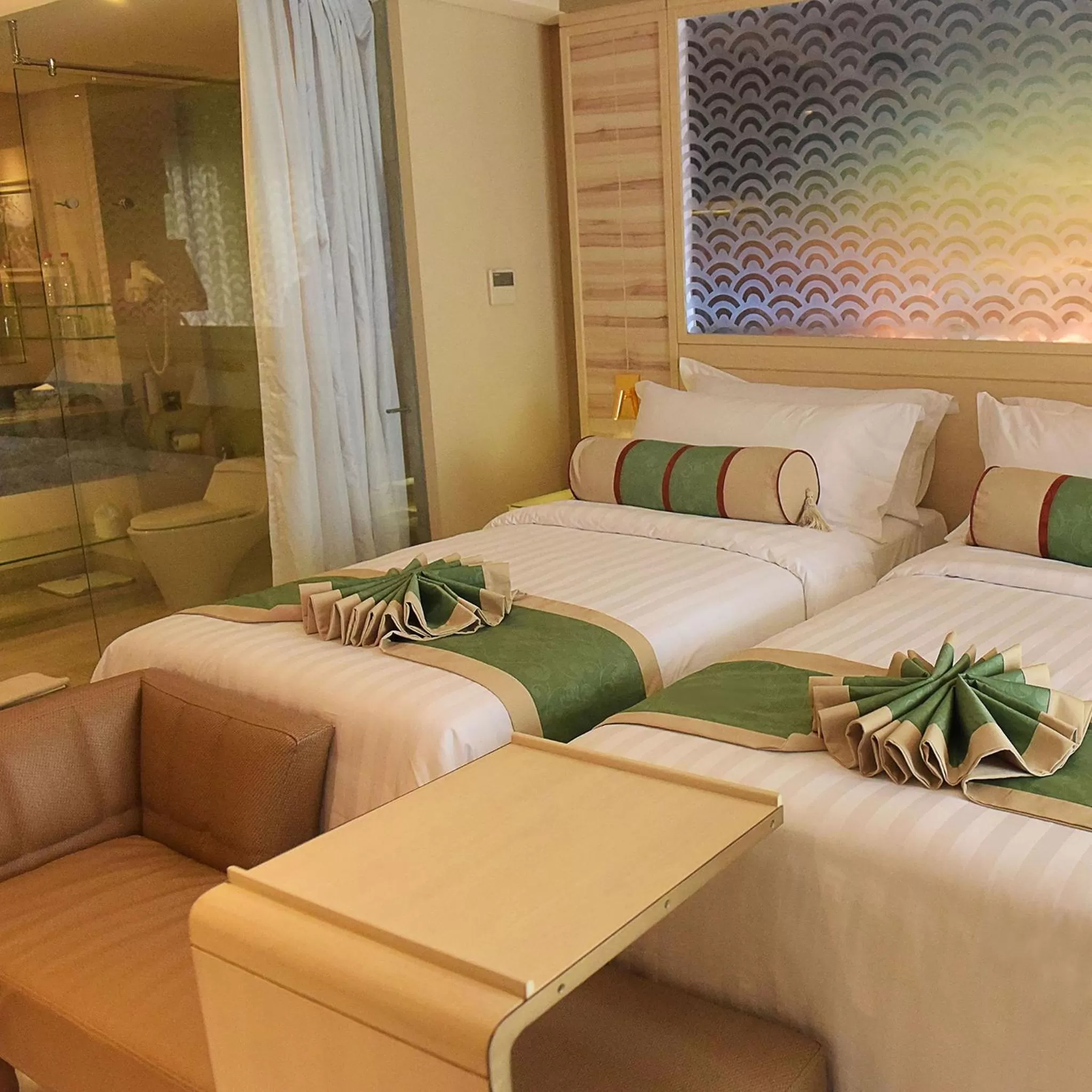 Deluxe Twin Room with Pool Access in SereS Springs Resort & Spa, Singakerta