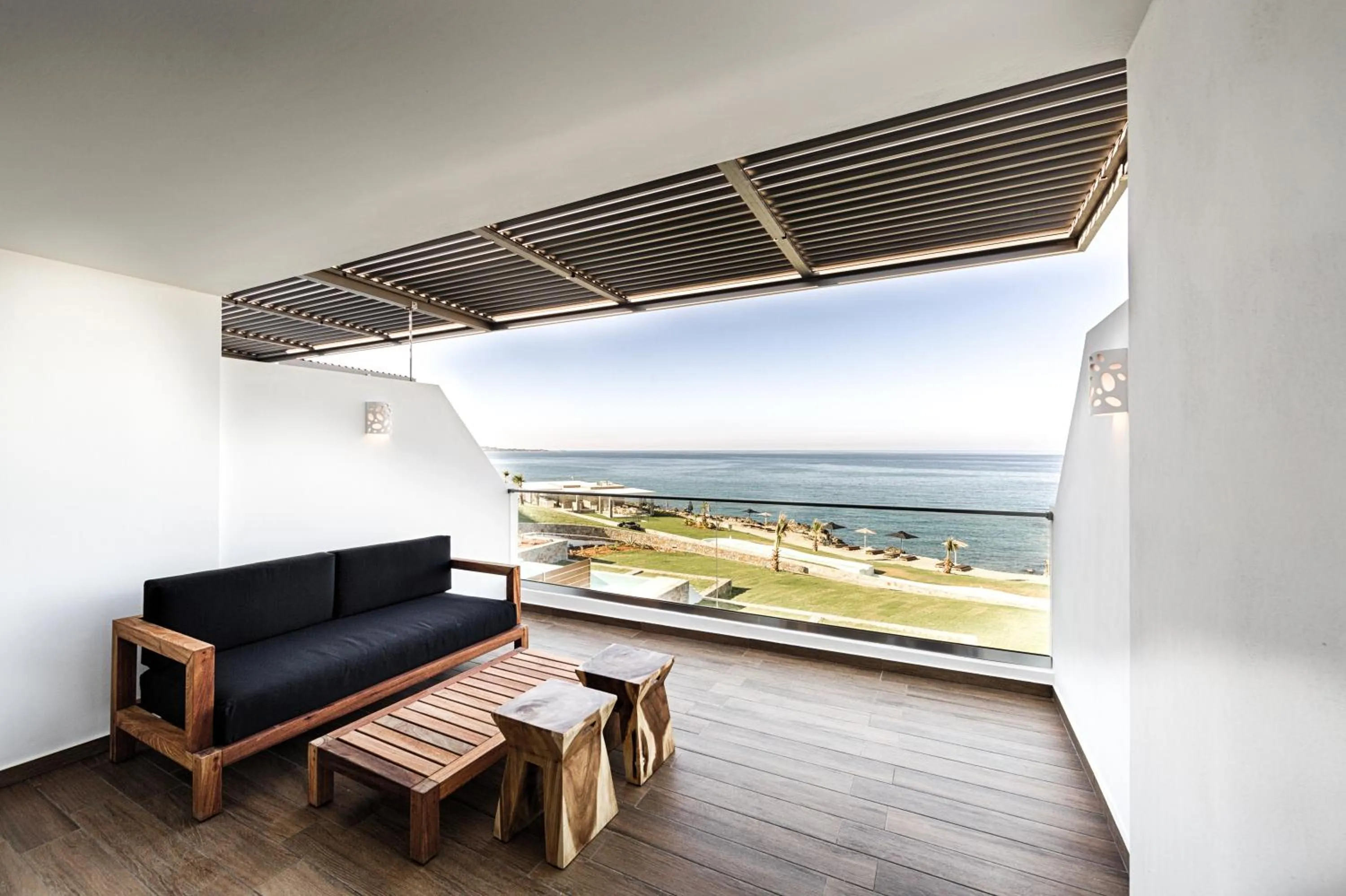 Thalassa Deluxe Guestroom - Sea Front  in Abaton Island Resort & Spa