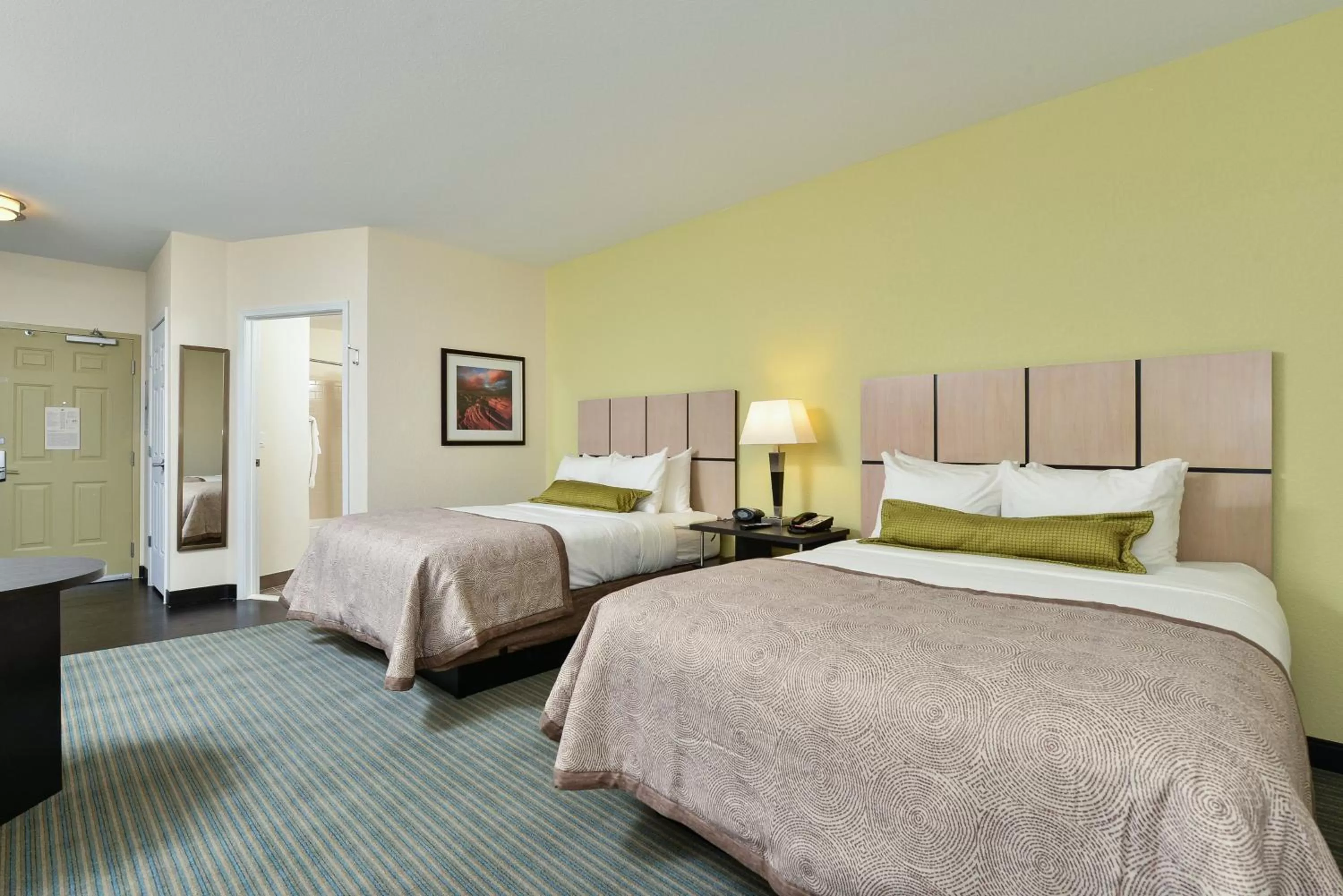 Queen Studio with Two Queen Beds - Hearing Accessible - Non-Smoking in Candlewood Suites Monahans by IHG