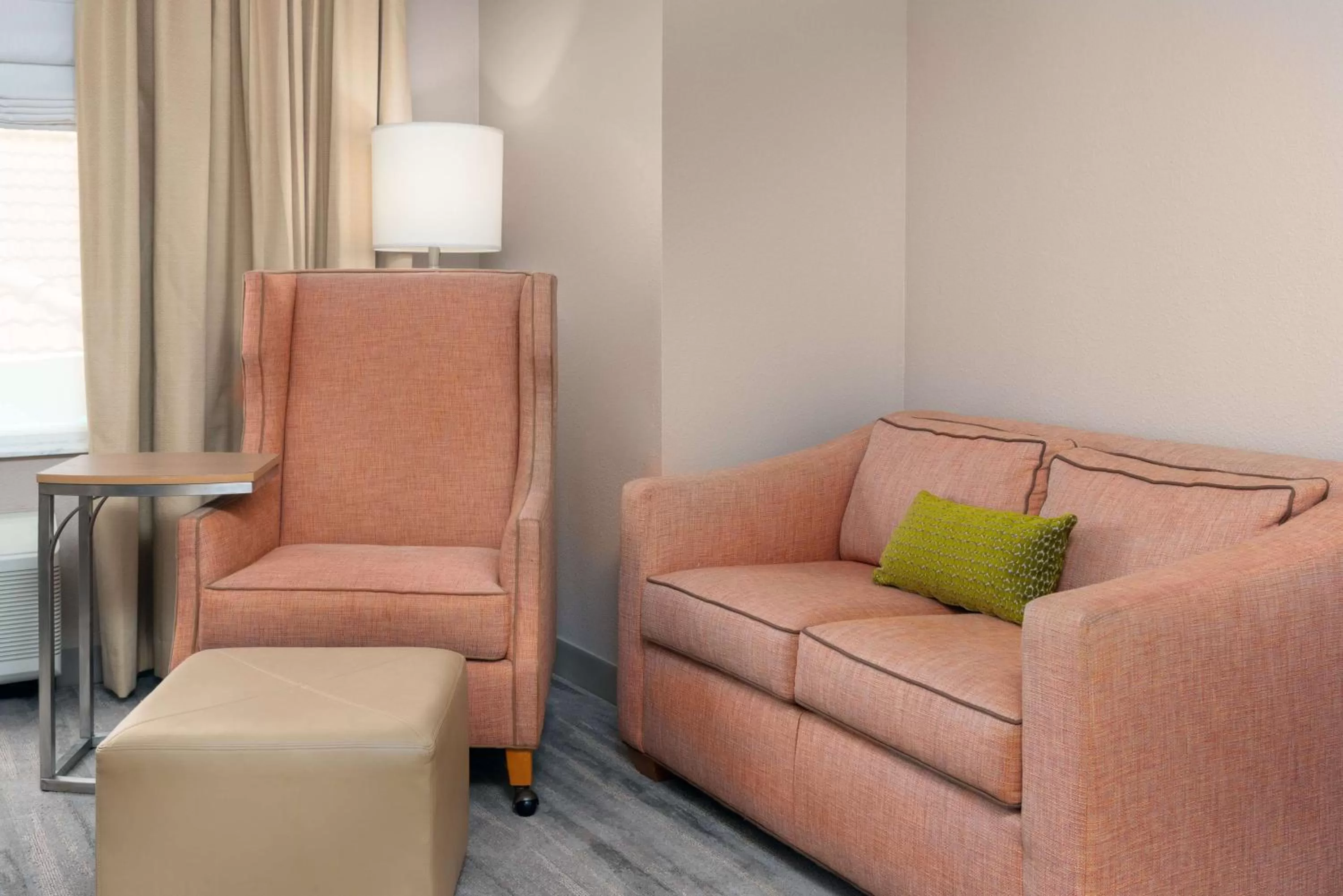 King Room with Sofa Bed in Hilton Garden Inn Ft. Lauderdale SW/Miramar