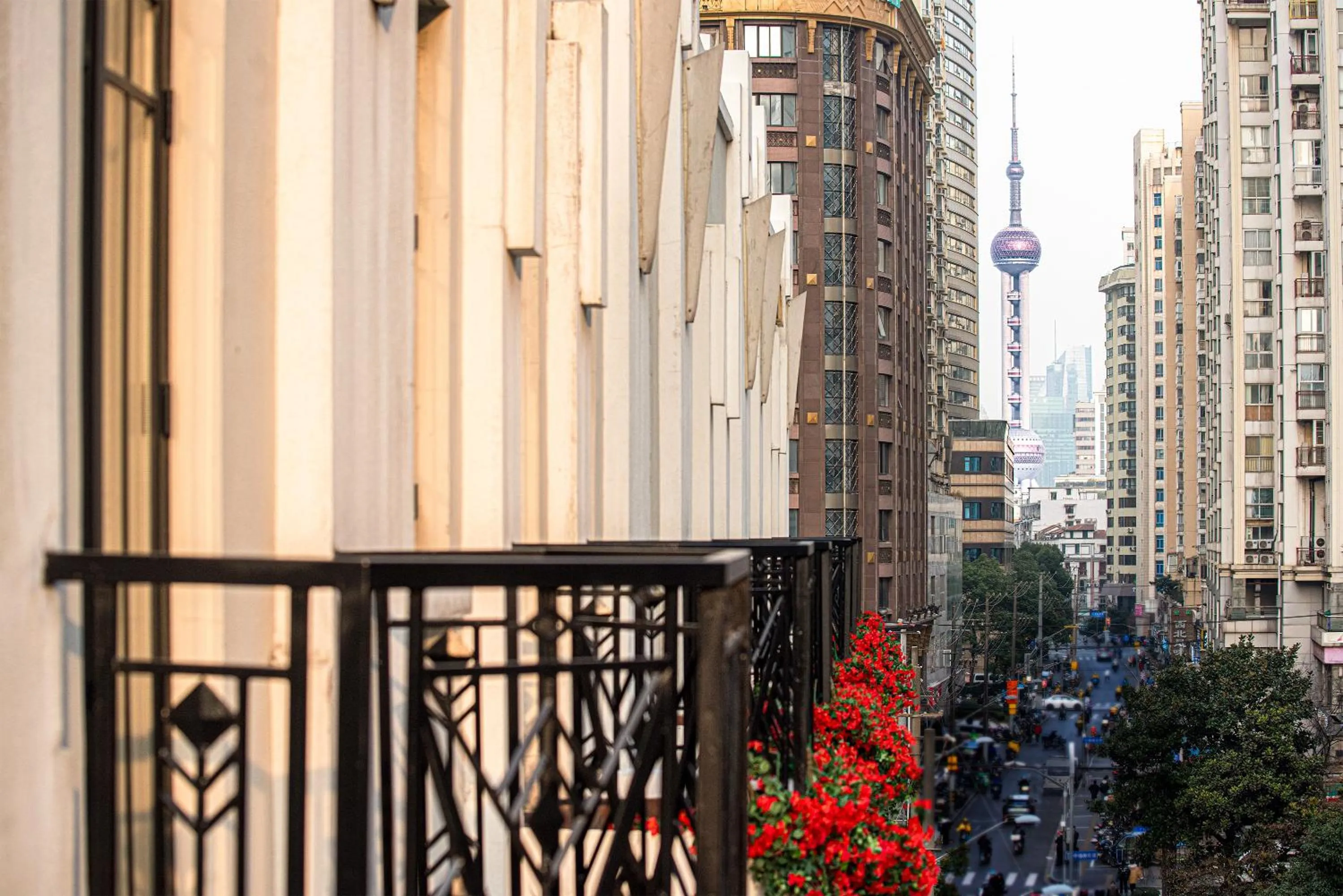Nihong Balcony King Room  - Welcome Benefits  & Afternoon Tea  *1 upon check in day per stay in The Yangtze Boutique Shanghai