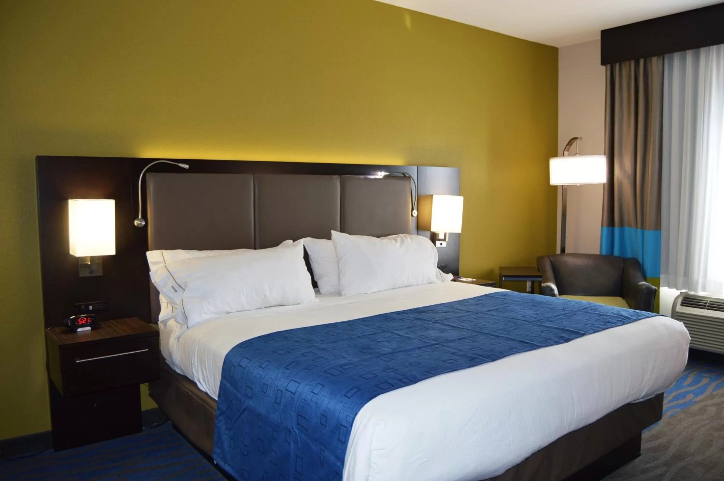Standard King Room in Holiday Inn Express El Reno by IHG