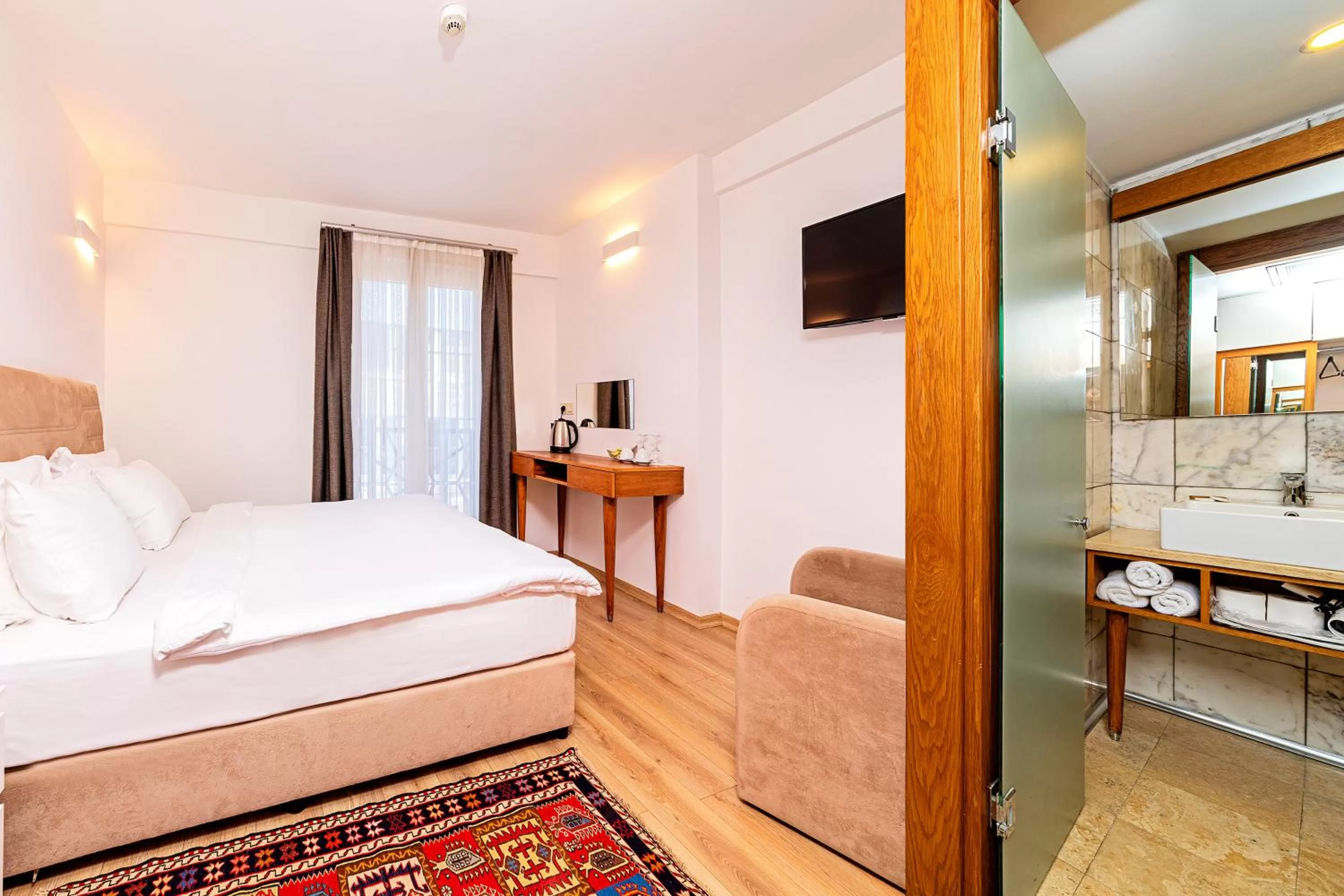 Bed in Neda