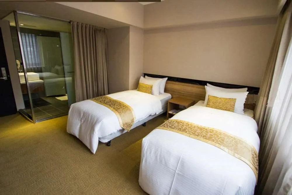 Superior Twin Room in City Hotel