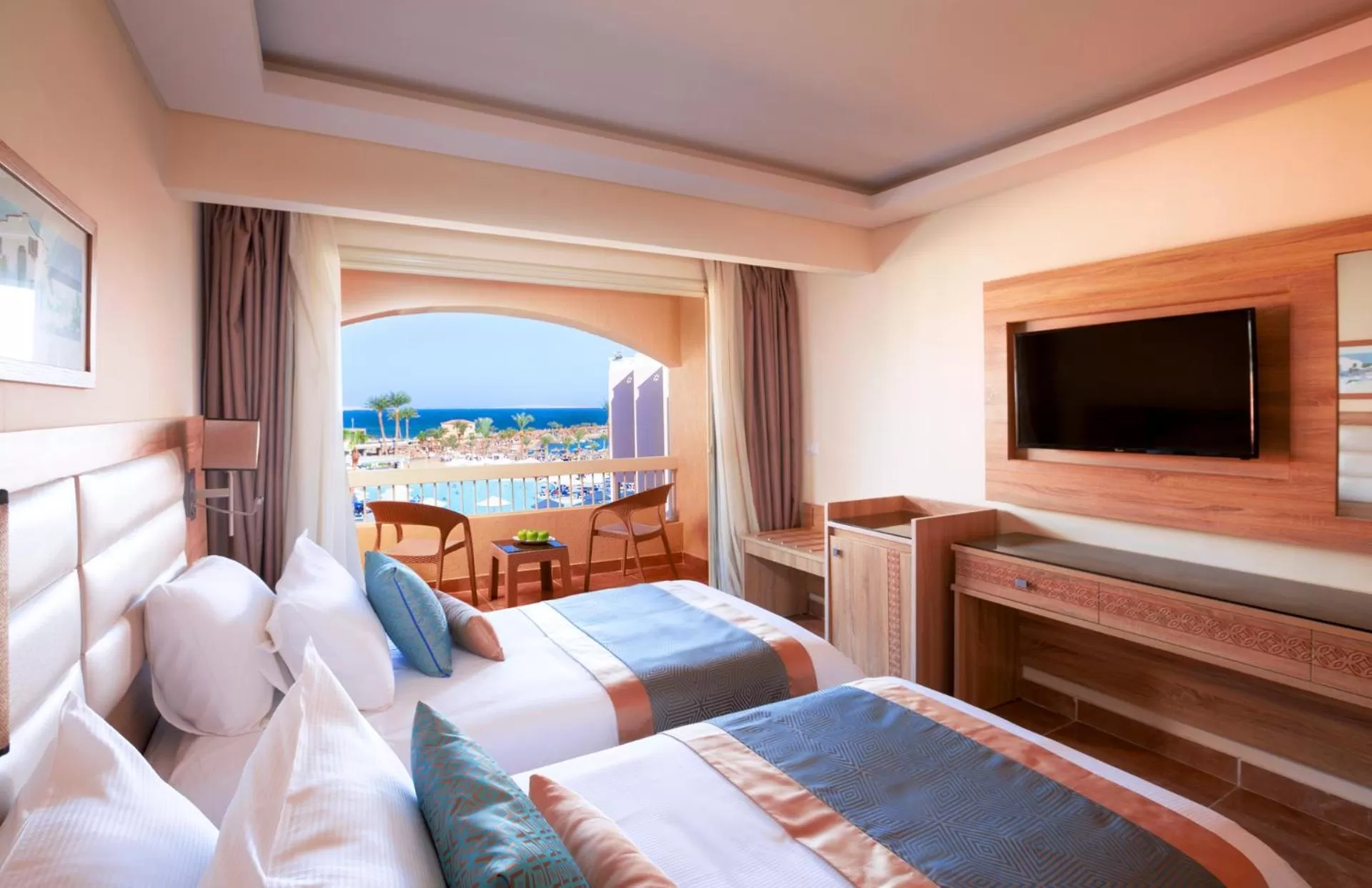 Deluxe Room with Sea View in Beach Albatros Aqua Park - Hurghada