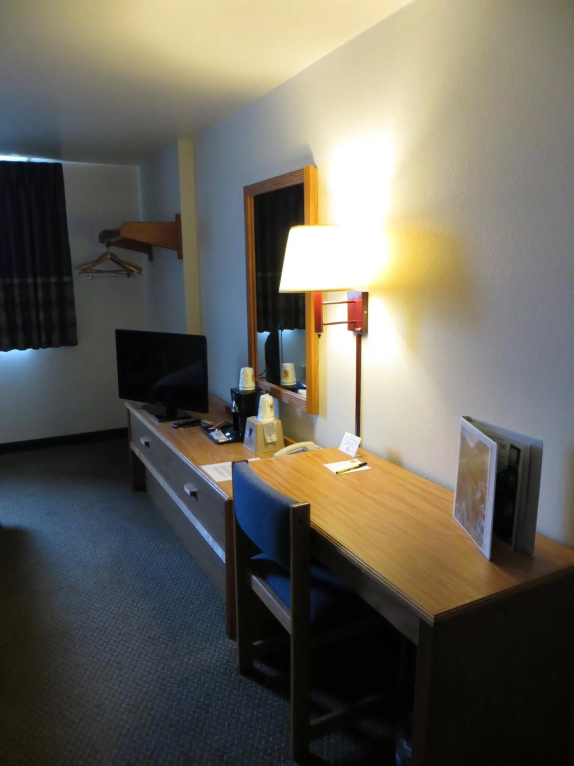 Queen Room with Two Queen Beds - Non-Smoking in Super 8 by Wyndham Spearfish