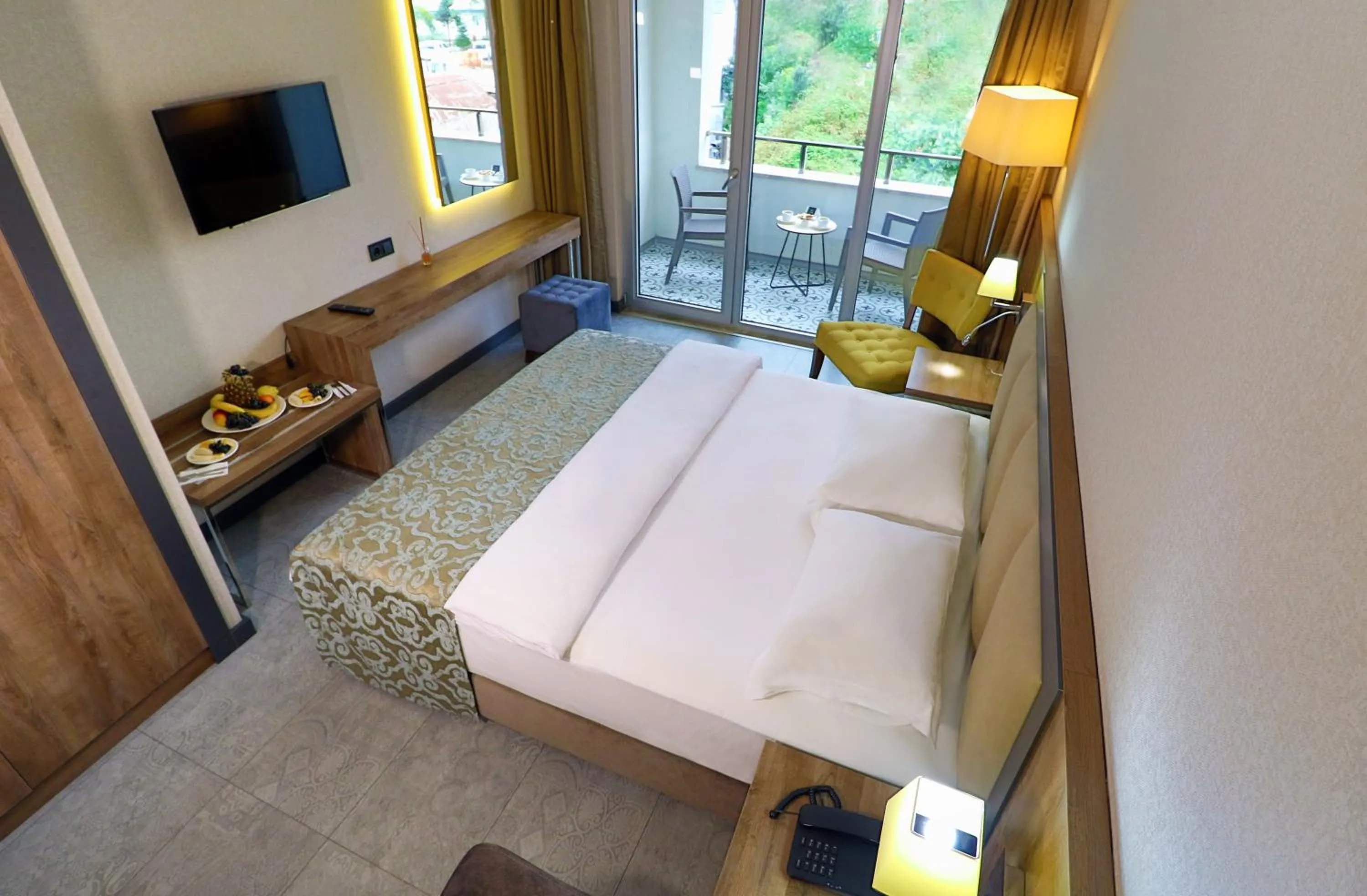 Suite with Balcony in Yildiz Life Hotel