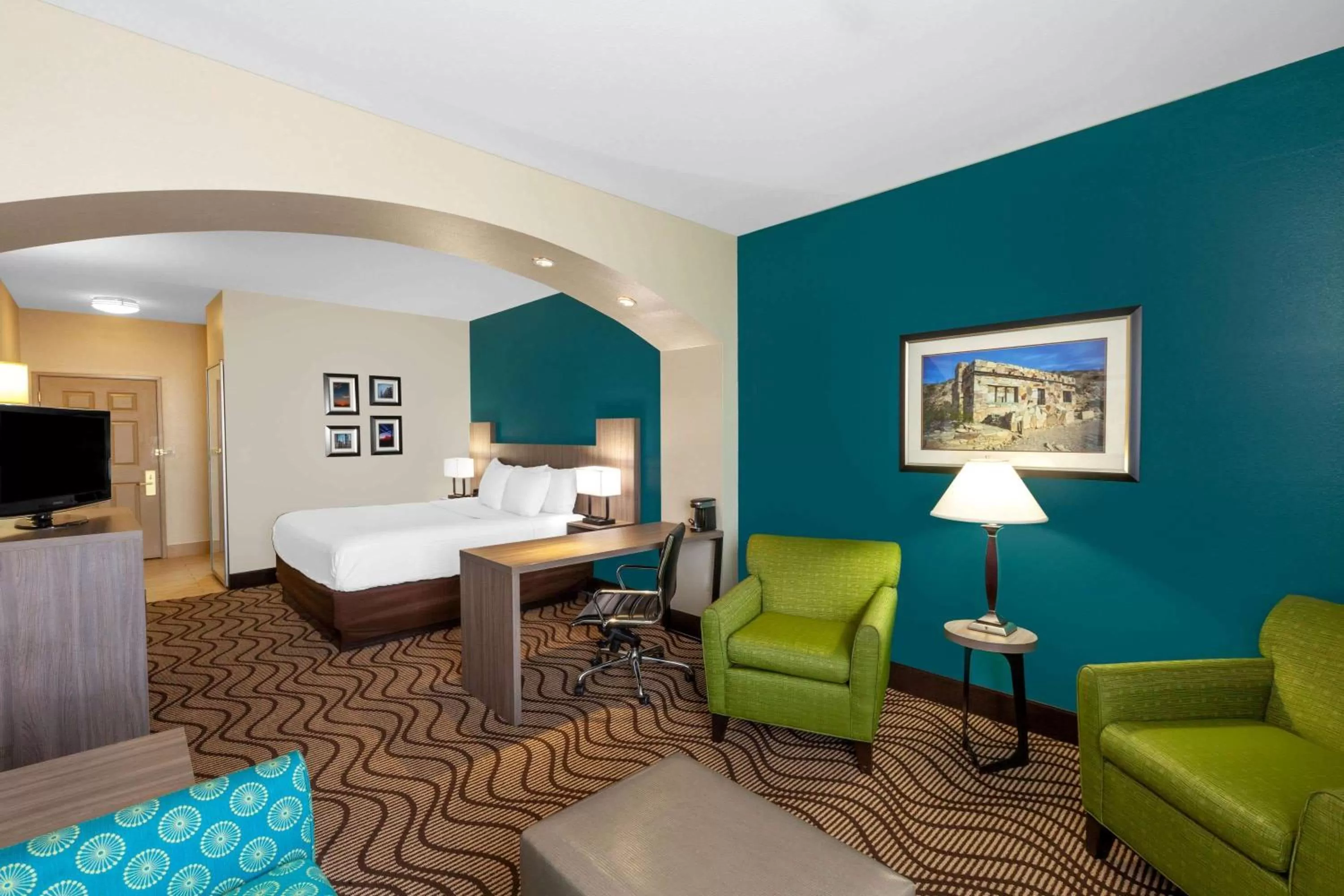 Executive King Room in La Quinta by Wyndham Midland North