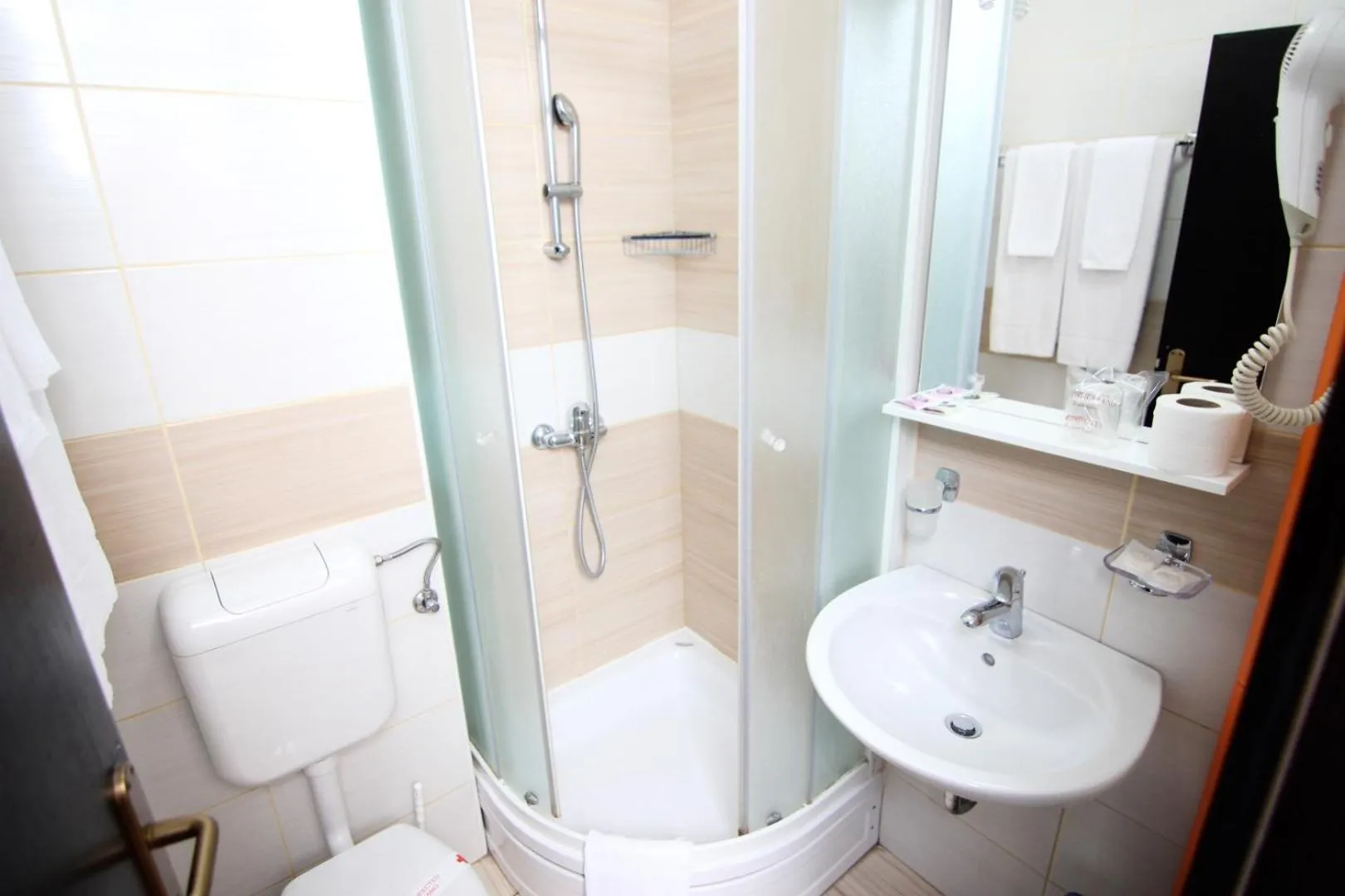 Superior Double or Twin Room - single occupancy in Hotel Grand