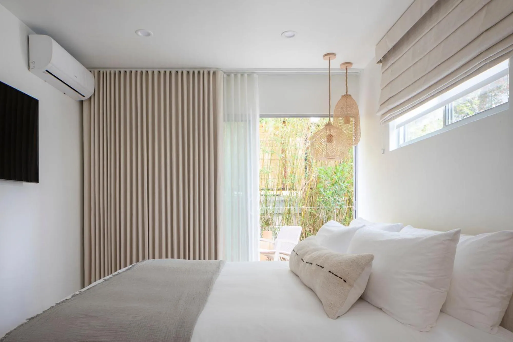 Superior King Room in The Pearl Hotel