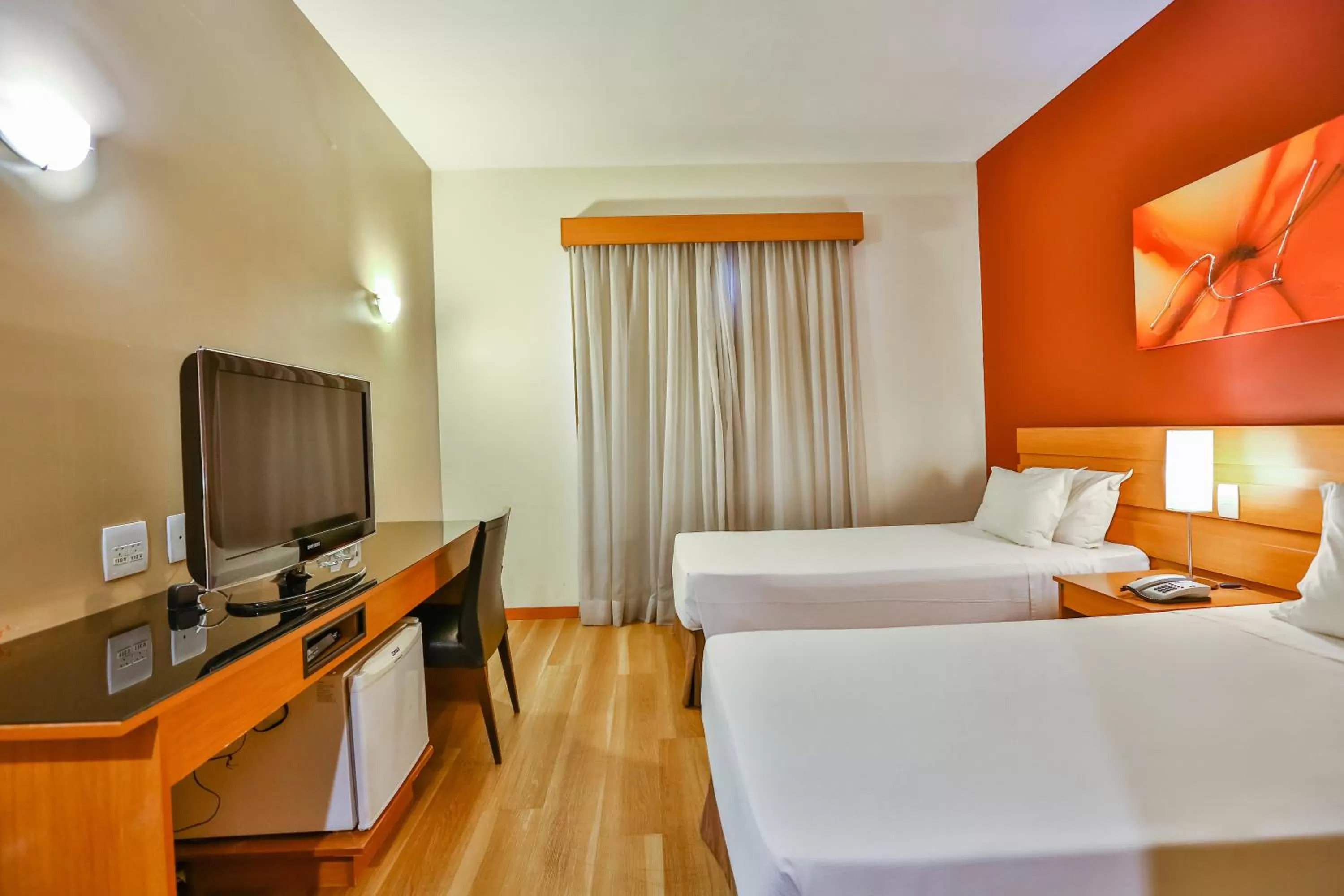 Standard Twin Room in Red Roof Inn Jundiaí