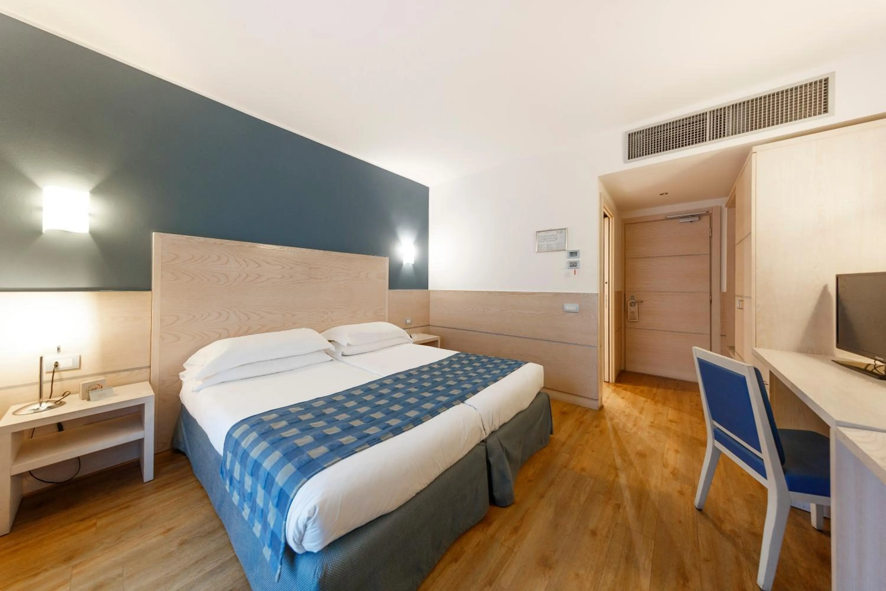 Superior Double or Twin Room in Caravel Bike Hotel