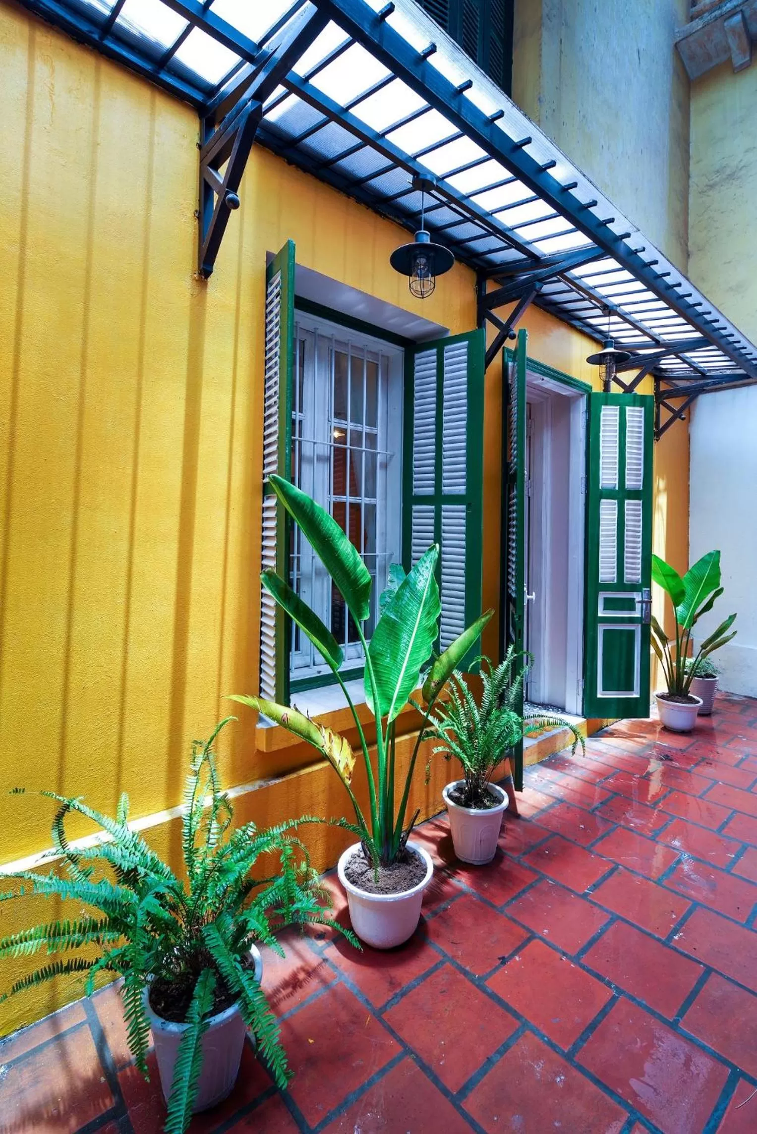 Family Studio in Little Anh House