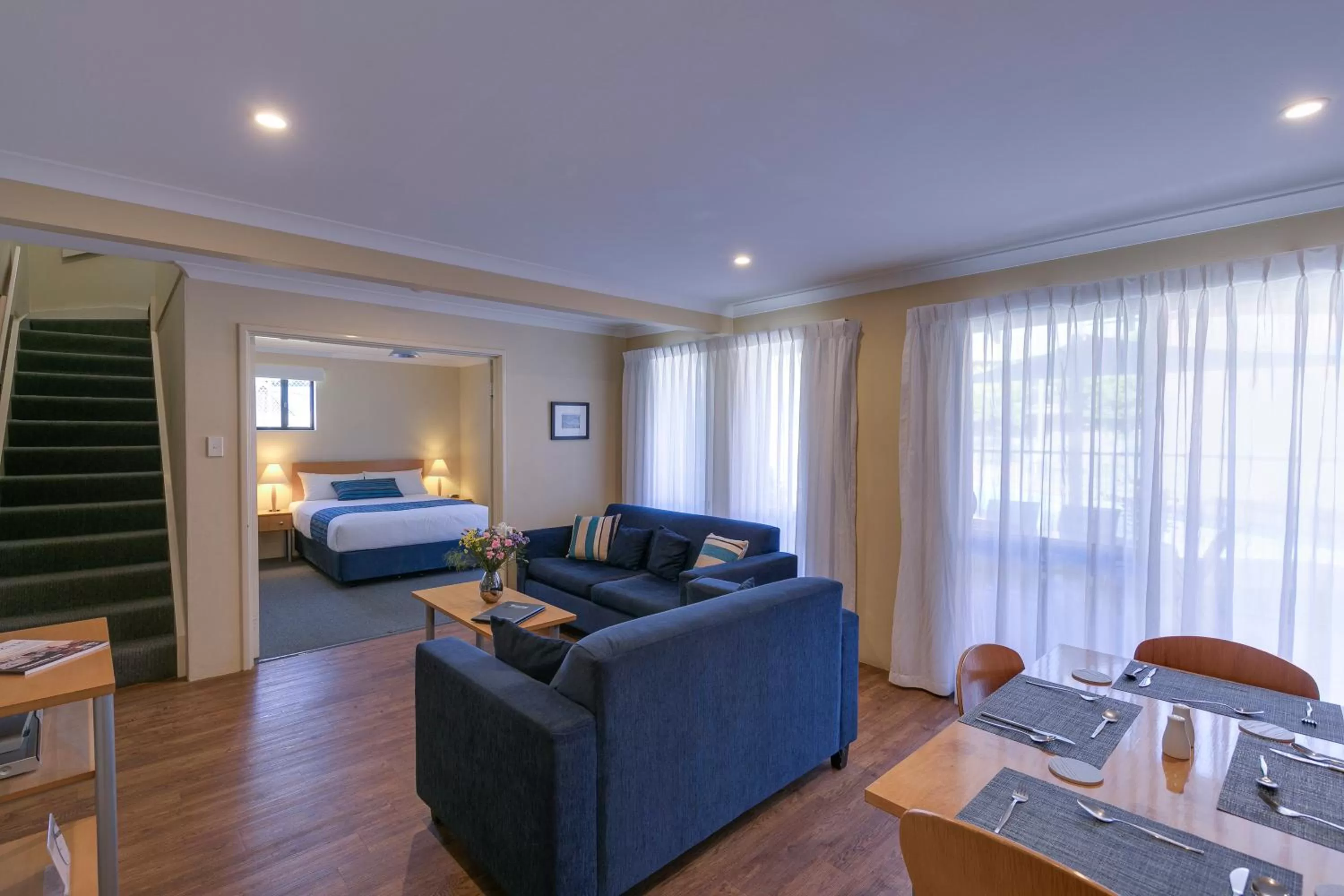 Premier Three-Bedroom Villa in Amalfi Resort Busselton's Best Kept Secret