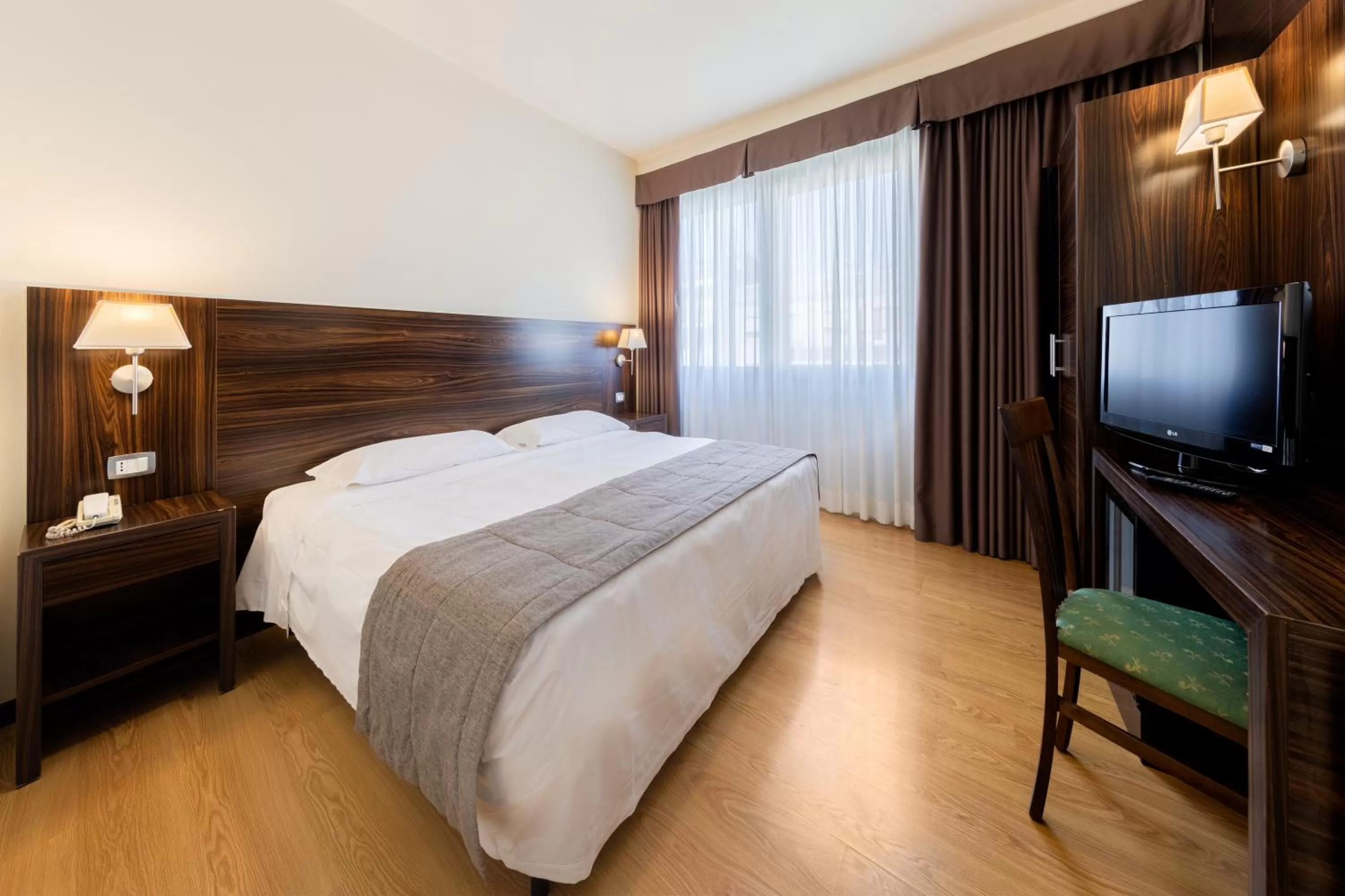 Double or Twin Room in Hotel Delfino Venezia Mestre