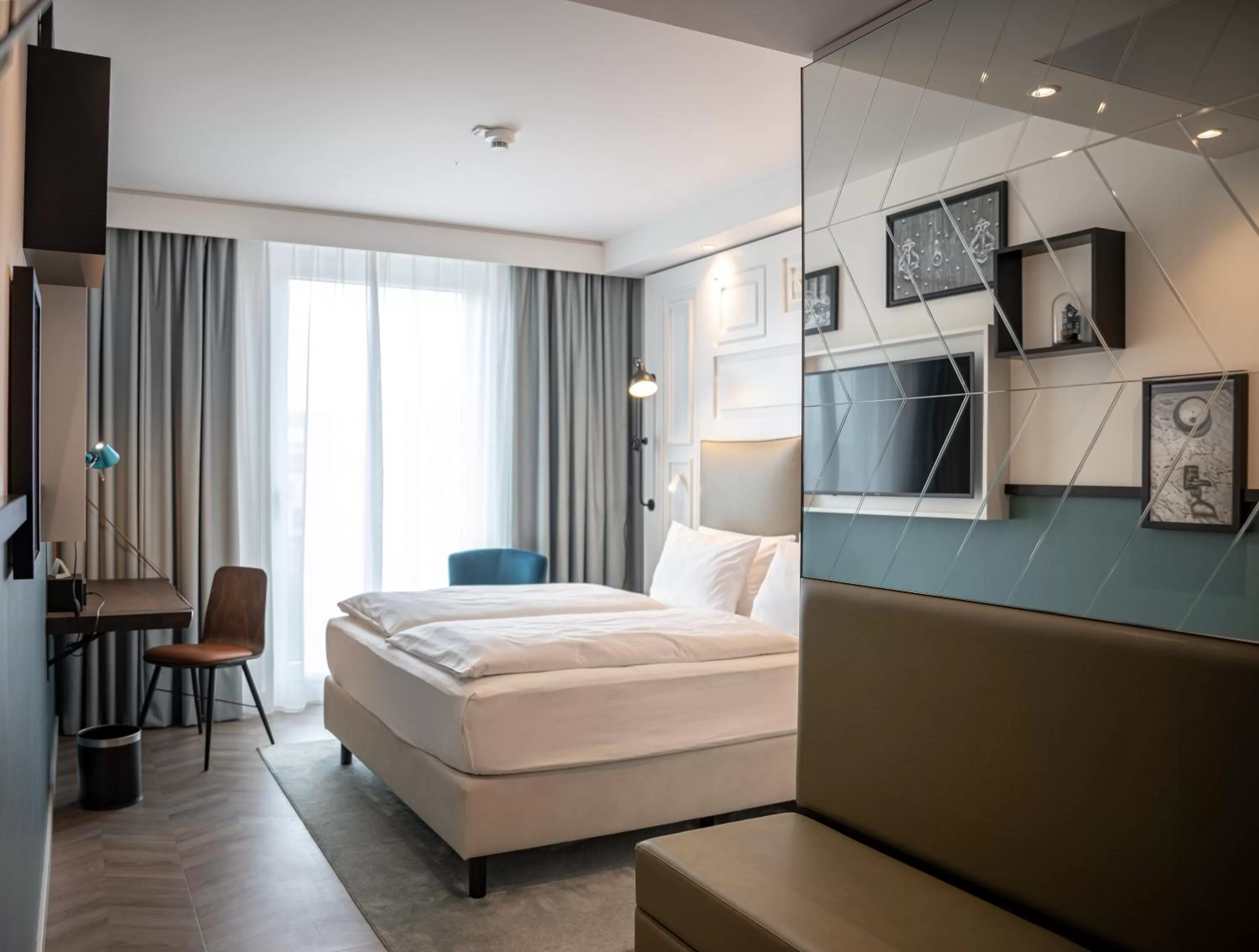 Premium Queen Room in Hotel Indigo Dresden - Wettiner Platz by IHG