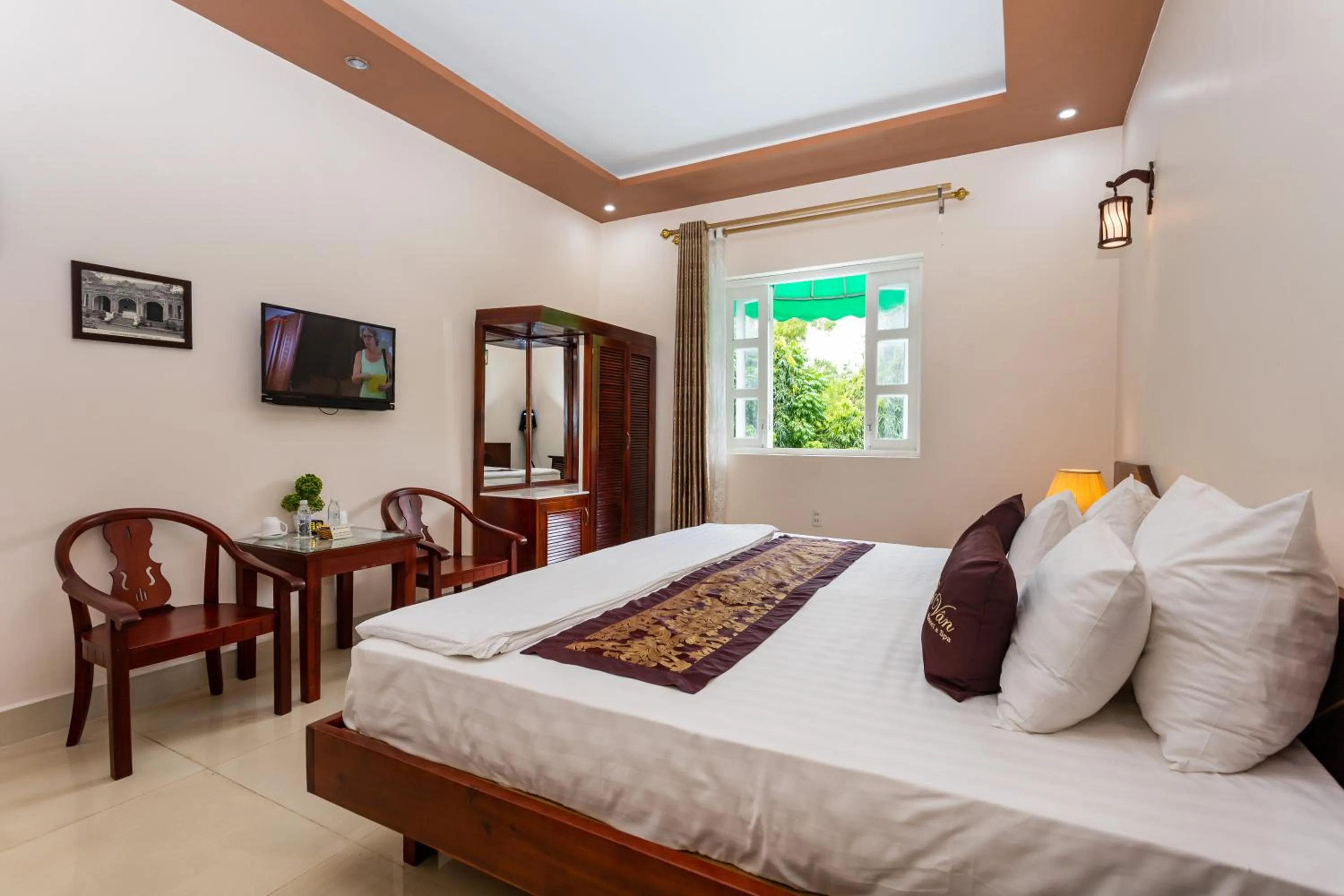 Deluxe Double or Twin Room in Phu Van Resort & Spa